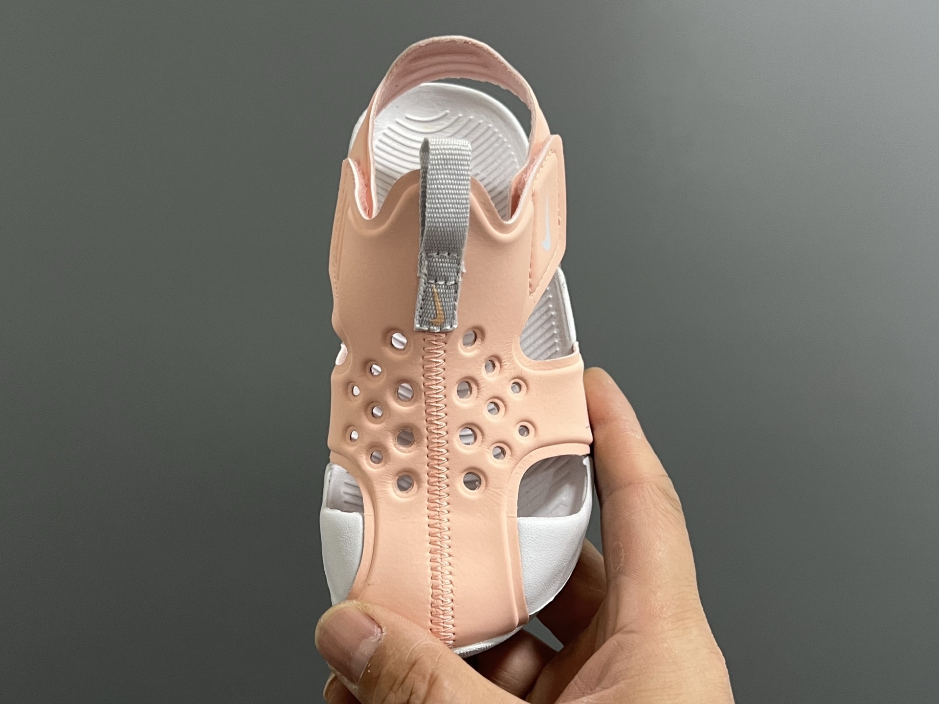 34$ Nike for kids size 22-35 719540 CDT296 gallery