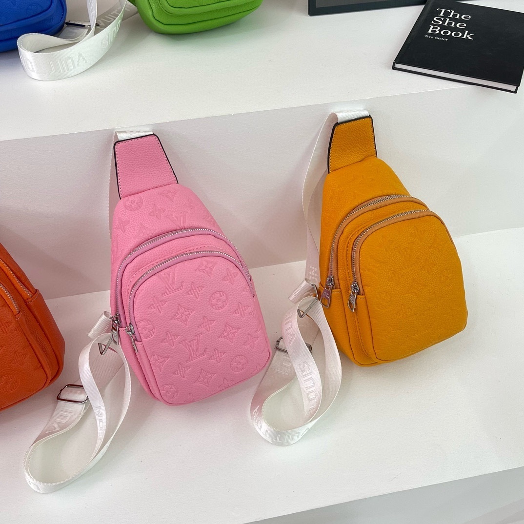 34$ dh LV 3933 Shoulder bag SIZE 16X23X9 CM 31514623347 DX402 gallery