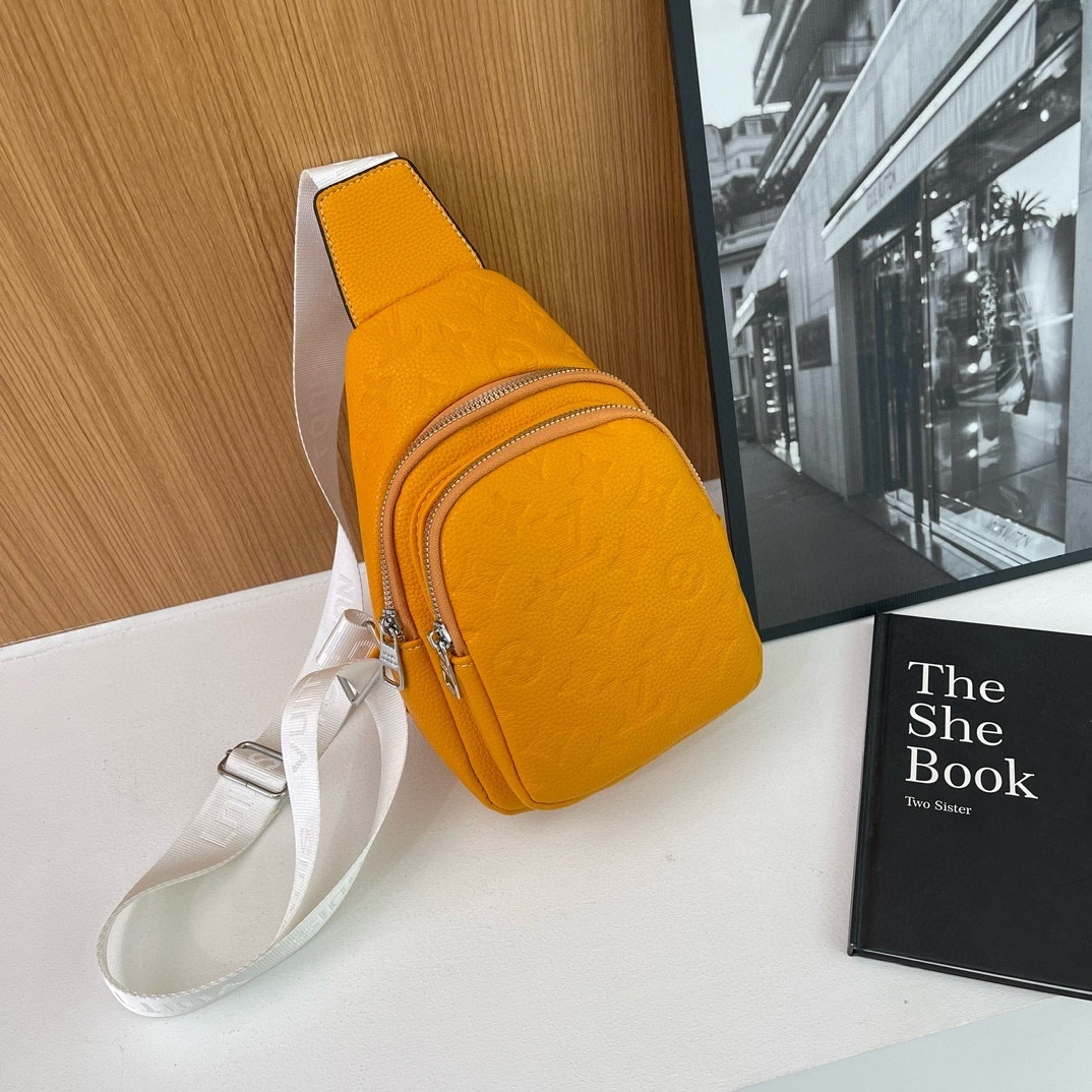 34$ dh LV 3933 Shoulder bag SIZE 16X23X9 CM 31514623347 DX402 gallery