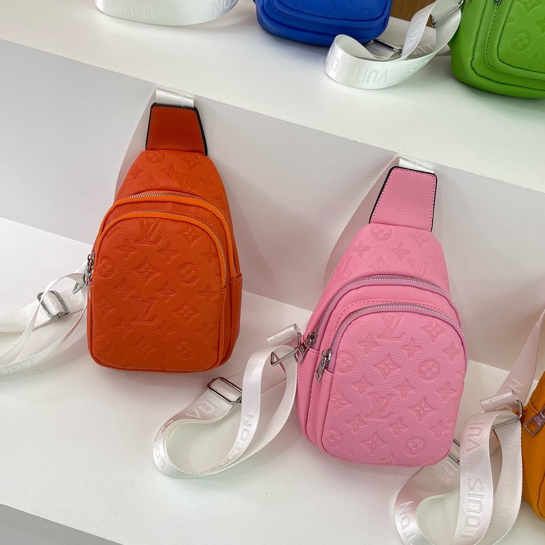 34$ dh LV 3933 Shoulder bag SIZE 16X23X9 CM 31514623347 DX402 gallery