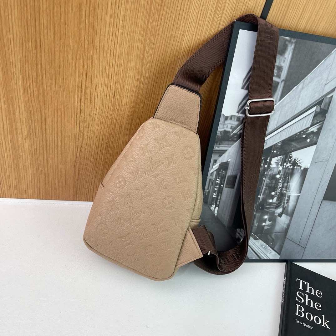 34$ dh LV 3933 Shoulder bag SIZE 16X23X9 CM 31514623347 DX402 gallery