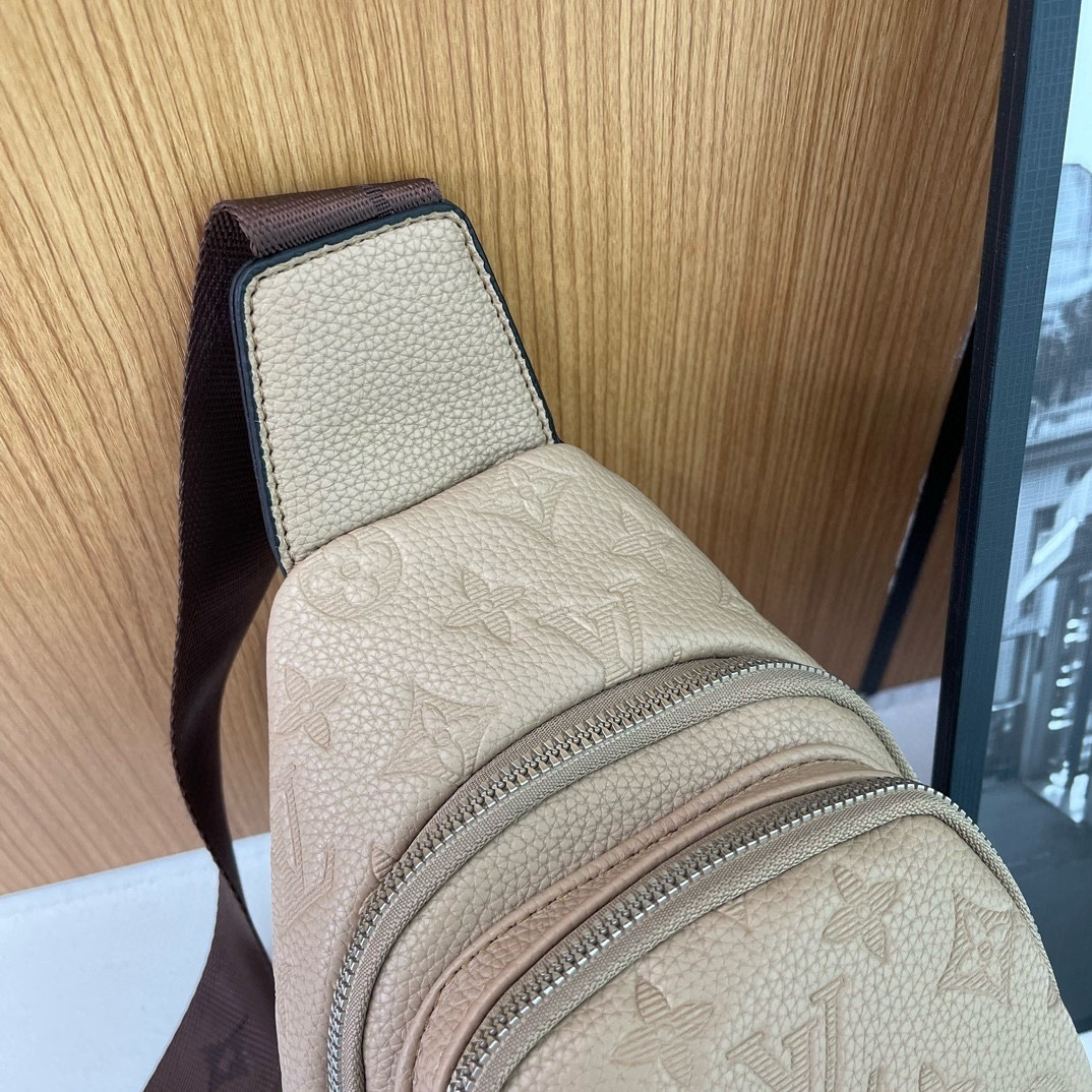 34$ dh LV 3933 Shoulder bag SIZE 16X23X9 CM 31514623347 DX402 gallery