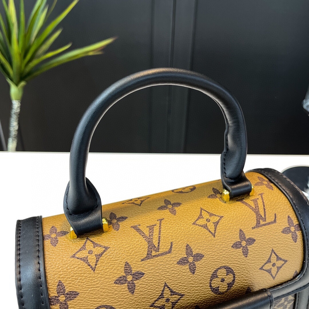 34$ new_dh LV 9059 PU SIZE 21X18X10 CM 91635823222 DX156 gallery