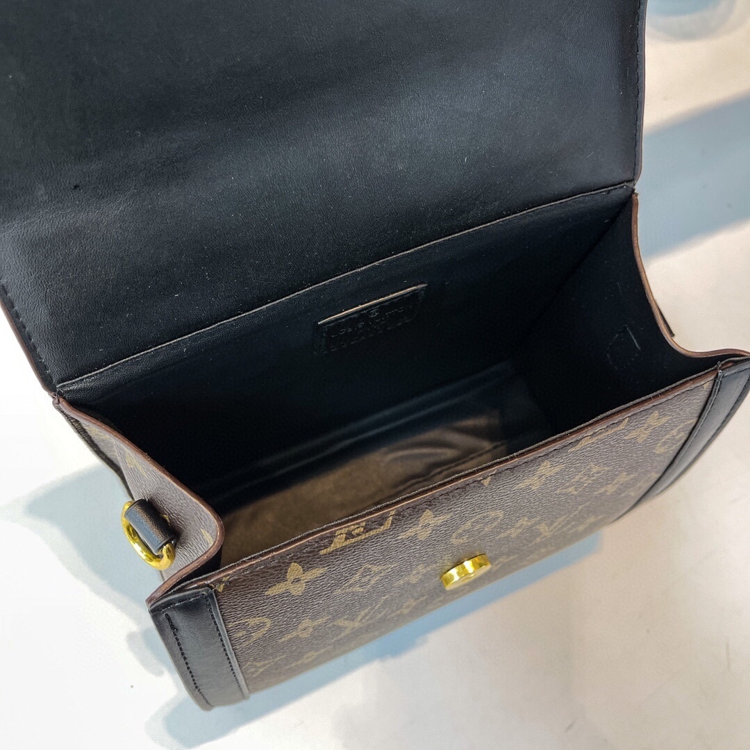 34$ new_dh LV 9059 PU SIZE 21X18X10 CM 91635823222 DX156 gallery