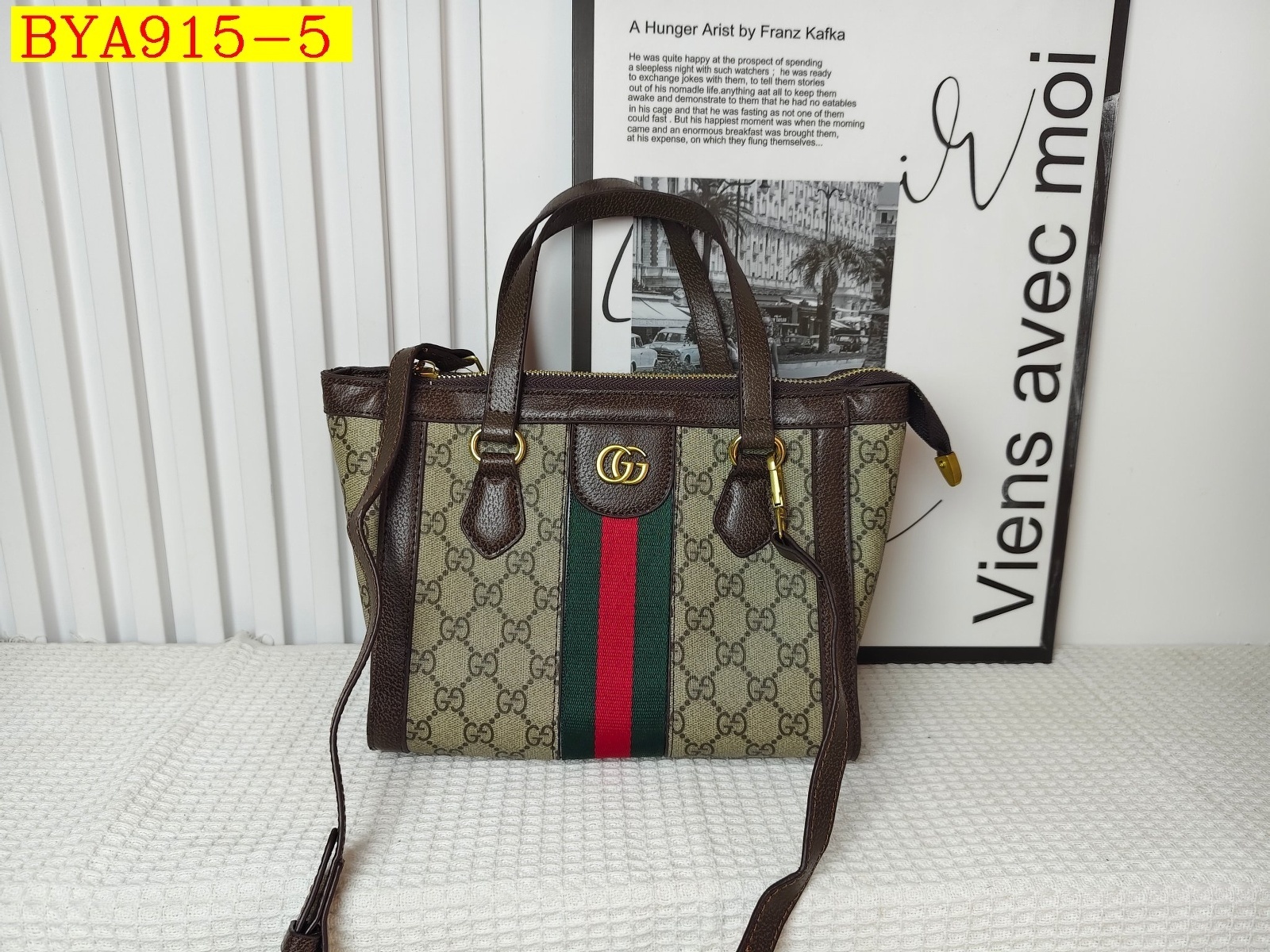 35$ Gucci handbag size S-M 112116 BYA915 gallery