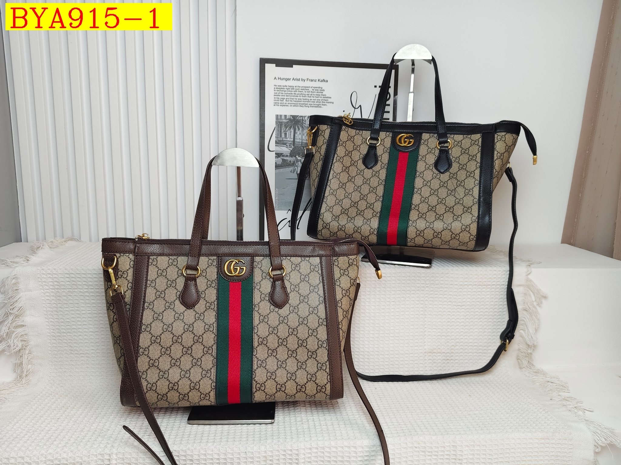 35$ Gucci handbag size S-M 112116 BYA915 gallery