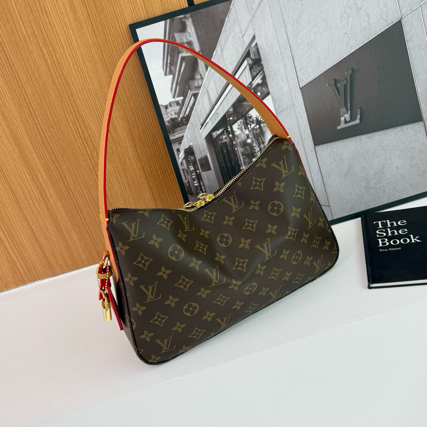 35$ LV 68013 Shoulder bag size 32x21x8 cm 510560 DX794 gallery