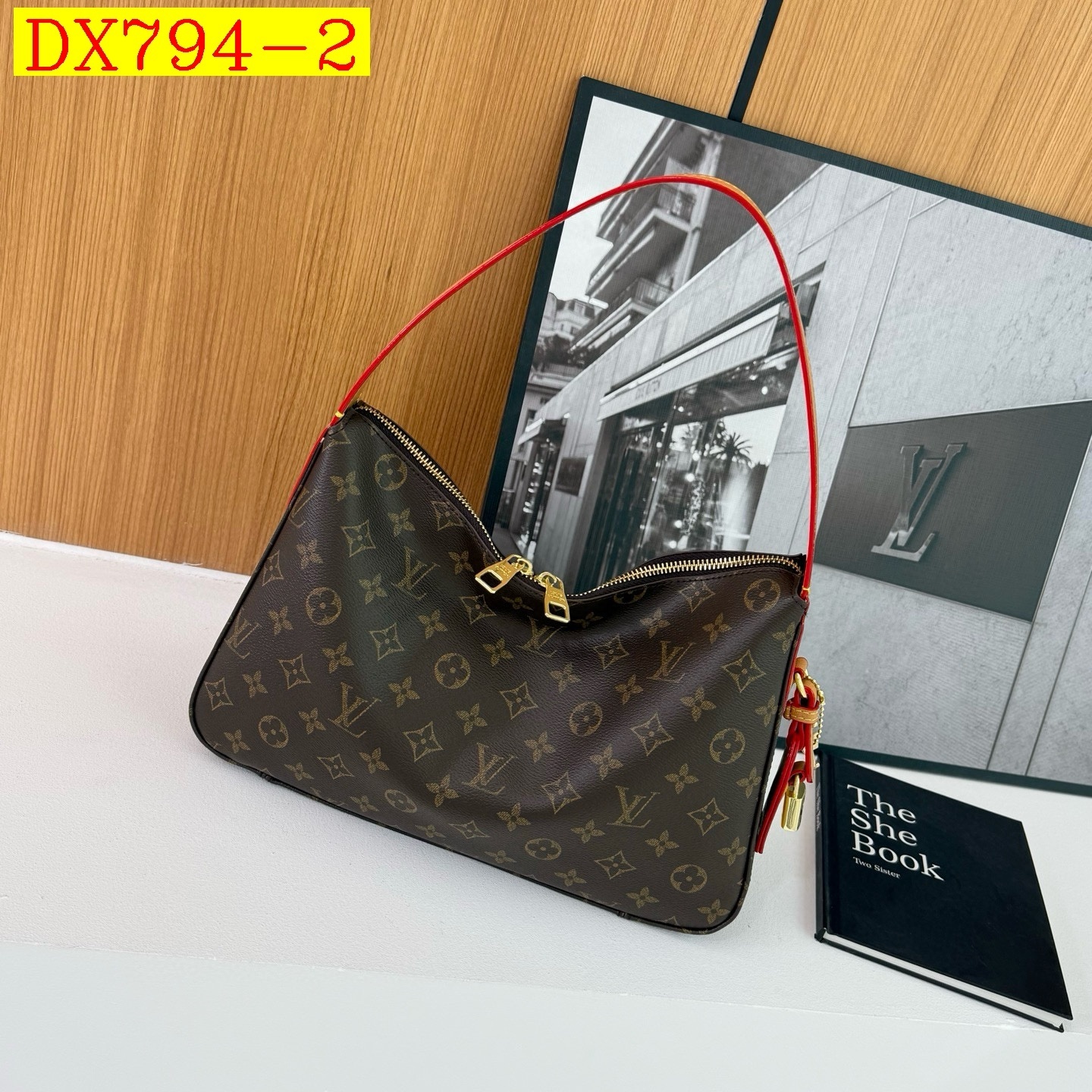 35$ LV 68013 Shoulder bag size 32x21x8 cm 510560 DX794 gallery