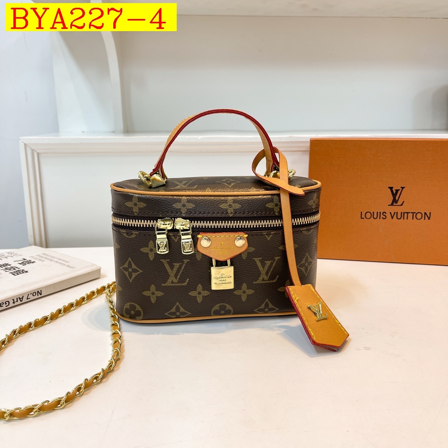 35$ LV Shoulder bag size 19x12x6cm 513138 BYA227 gallery