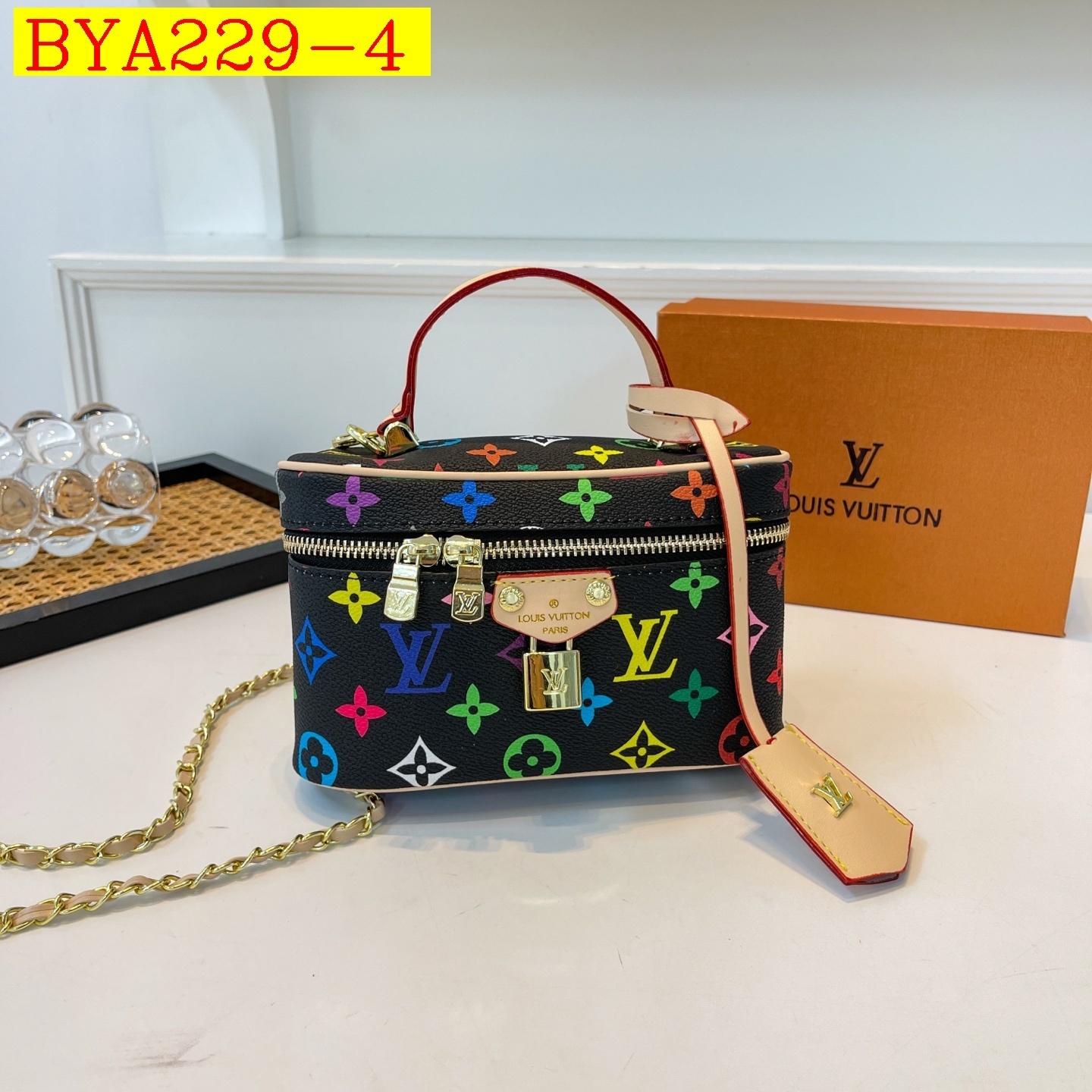 35$ LV Shoulder bag size 19x12x7cm 210128 BYA229 gallery