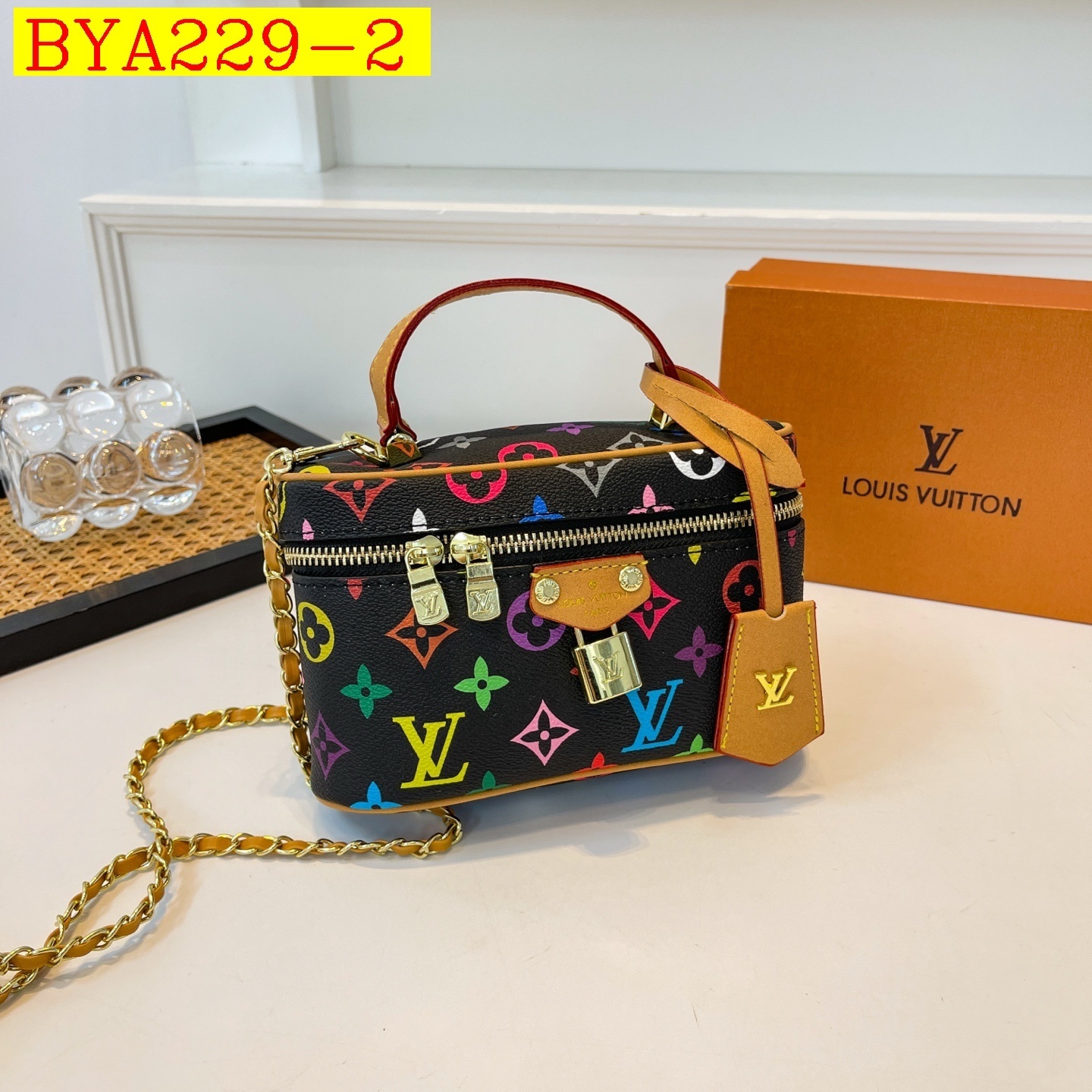 35$ LV Shoulder bag size 19x12x7cm 210128 BYA229 gallery