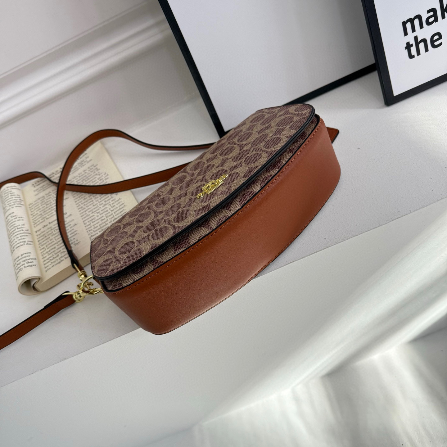 35$ dh COACH 5895 Shoulder bag size 25X14X7 cm 51241023455 DX514 gallery