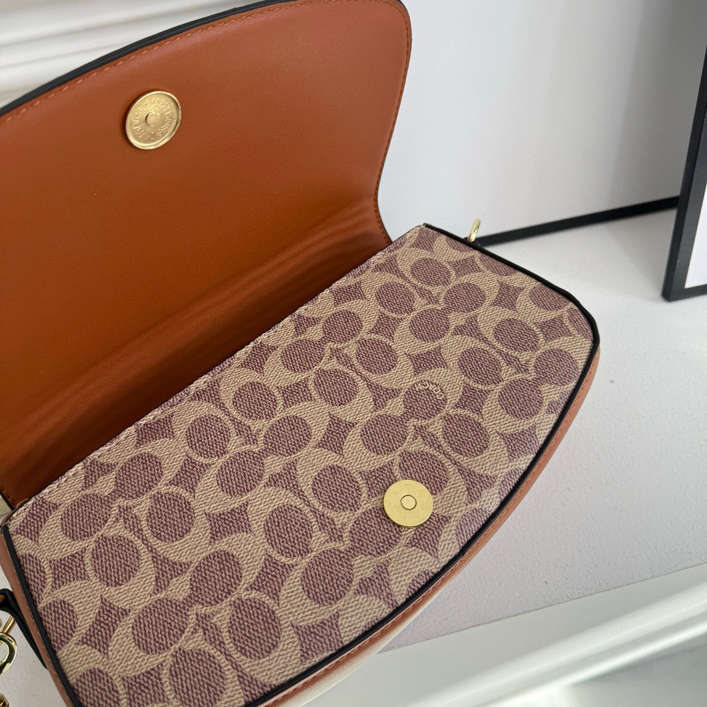 35$ dh COACH 5895 Shoulder bag size 25X14X7 cm 51241023455 DX514 gallery