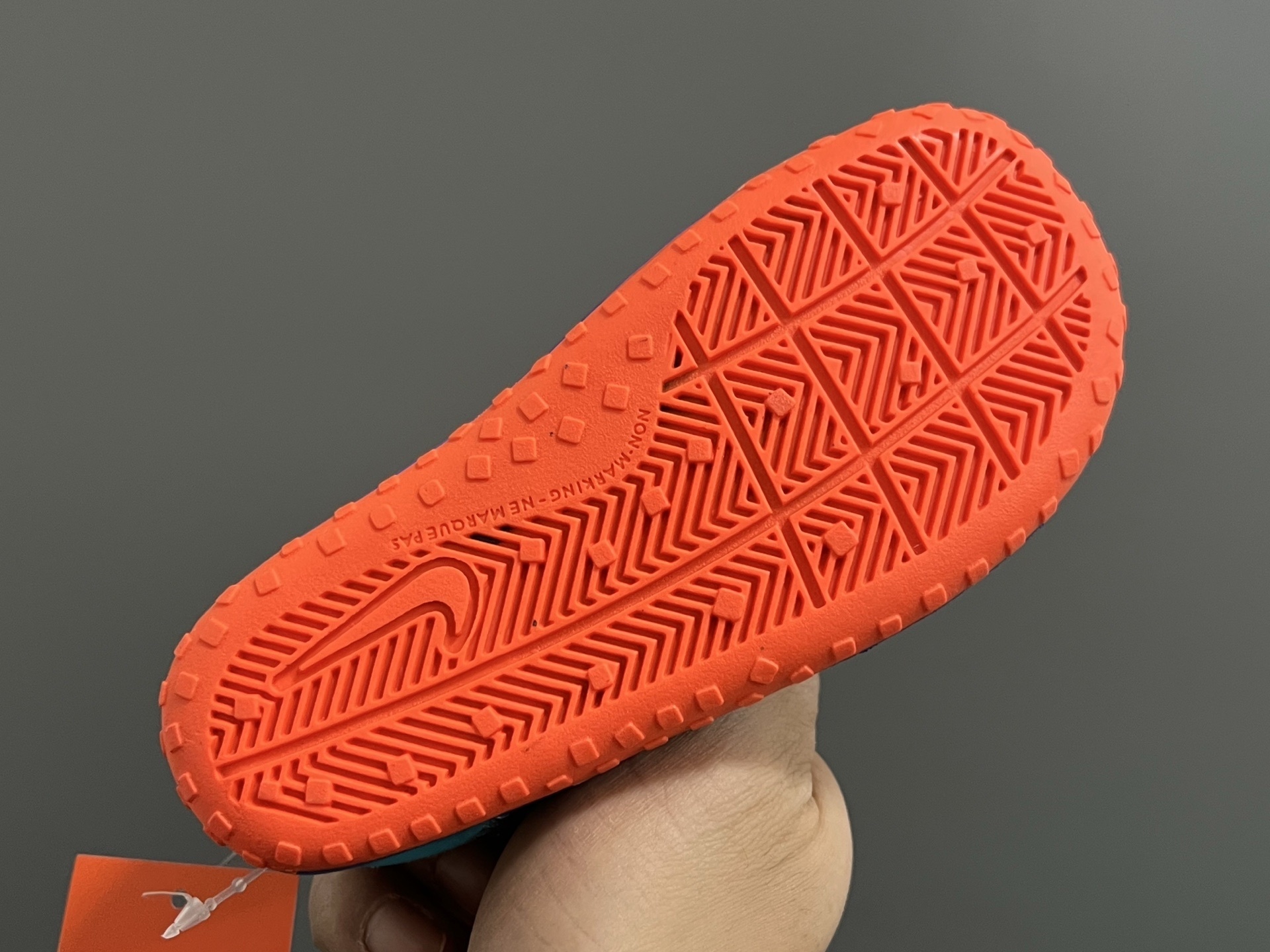 35$ dh Nike for kids size 22-35 41576023454 DK789 gallery