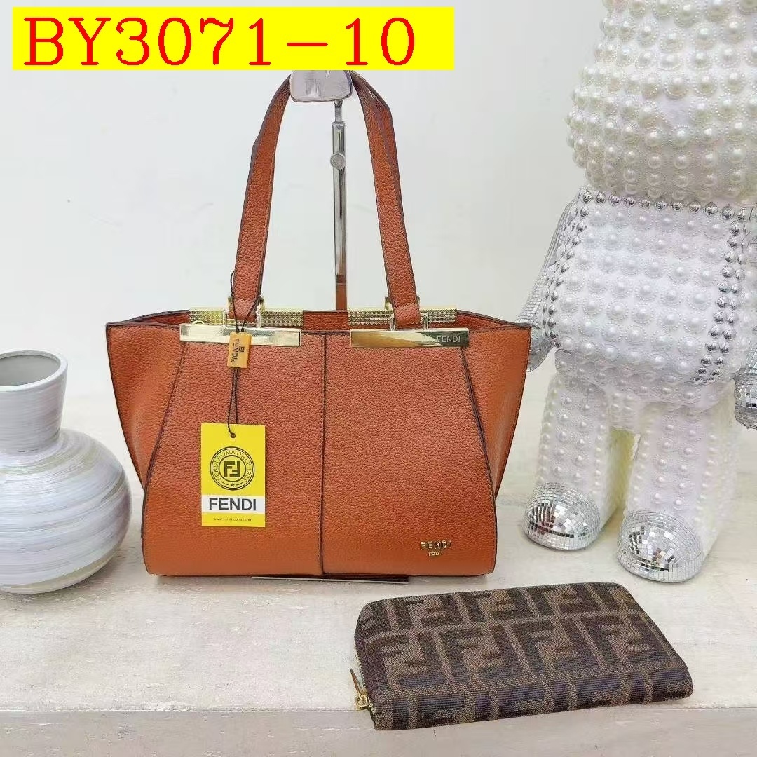 36$ FENDI 92036 Tote bag size 27x12x21 cm 919304 BY3071 gallery