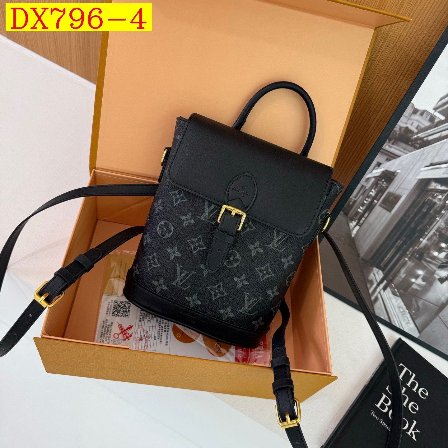 36$ LV 8809 Shoulder bag size 20x23x8 cm 619598 DX796 gallery