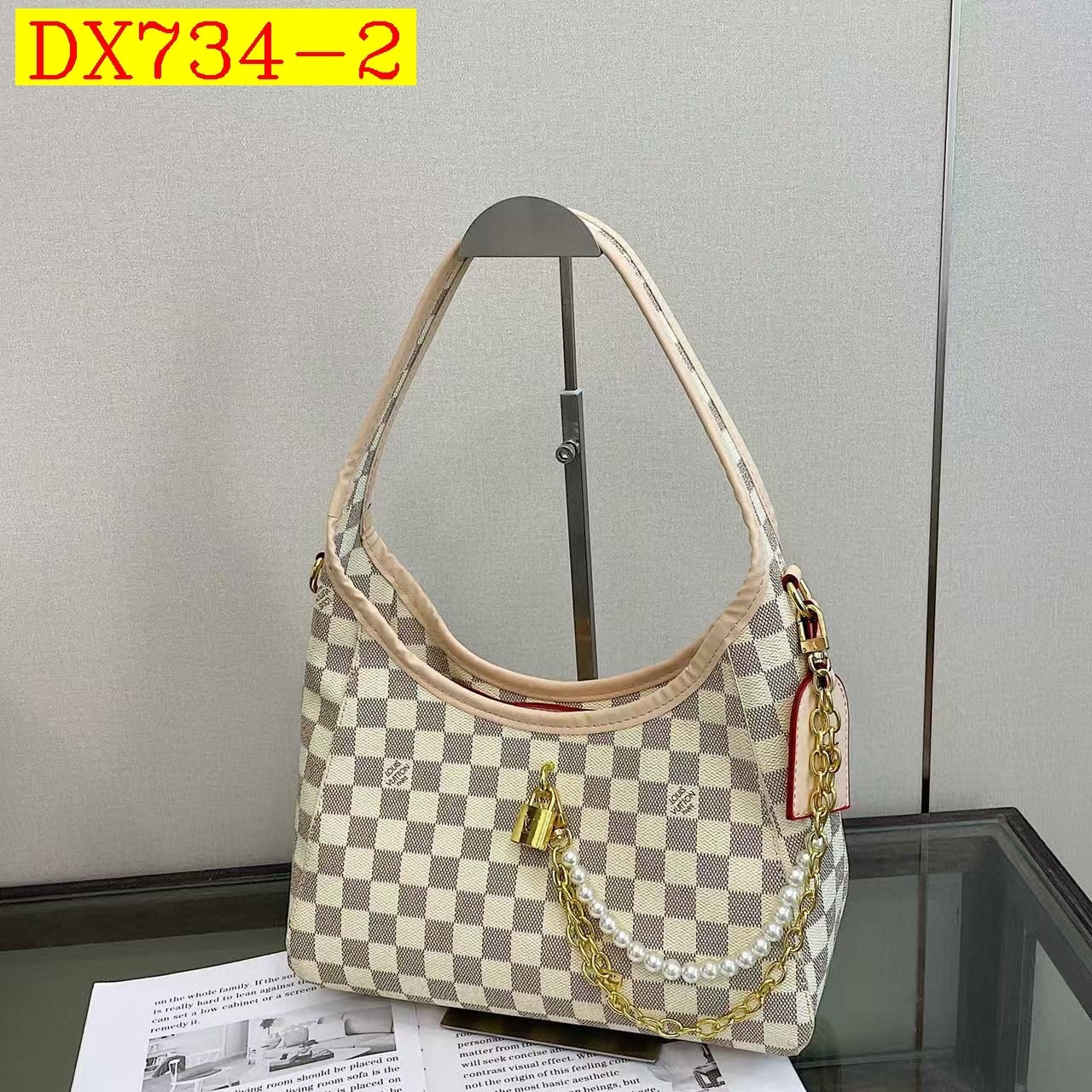 36$ LV Shoulder bag size 26x20x10 cm 910556 DX734 gallery