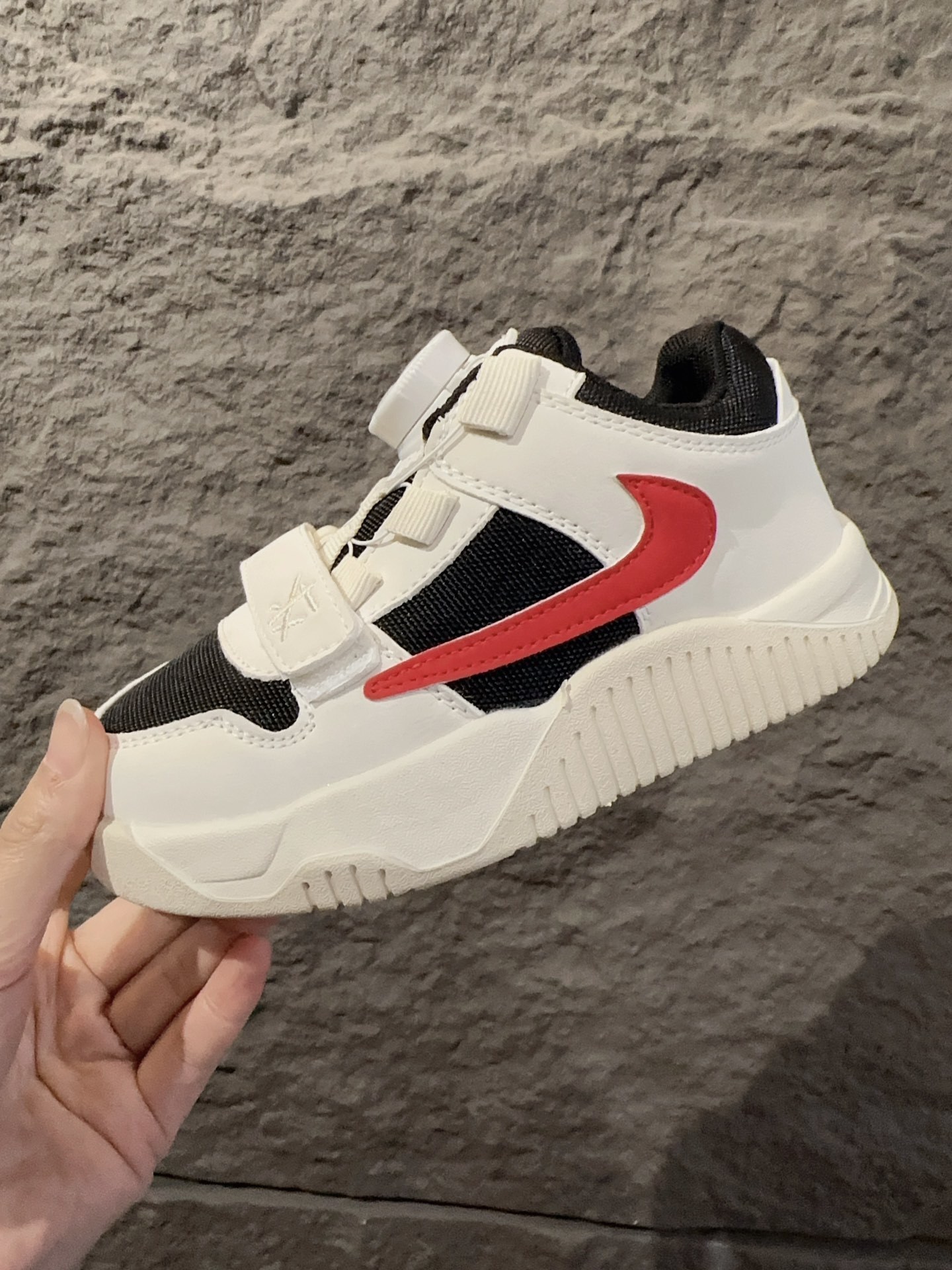 36$ NIKE AJ1 Travis Scott for kids size 26-35 111760 QT950 gallery