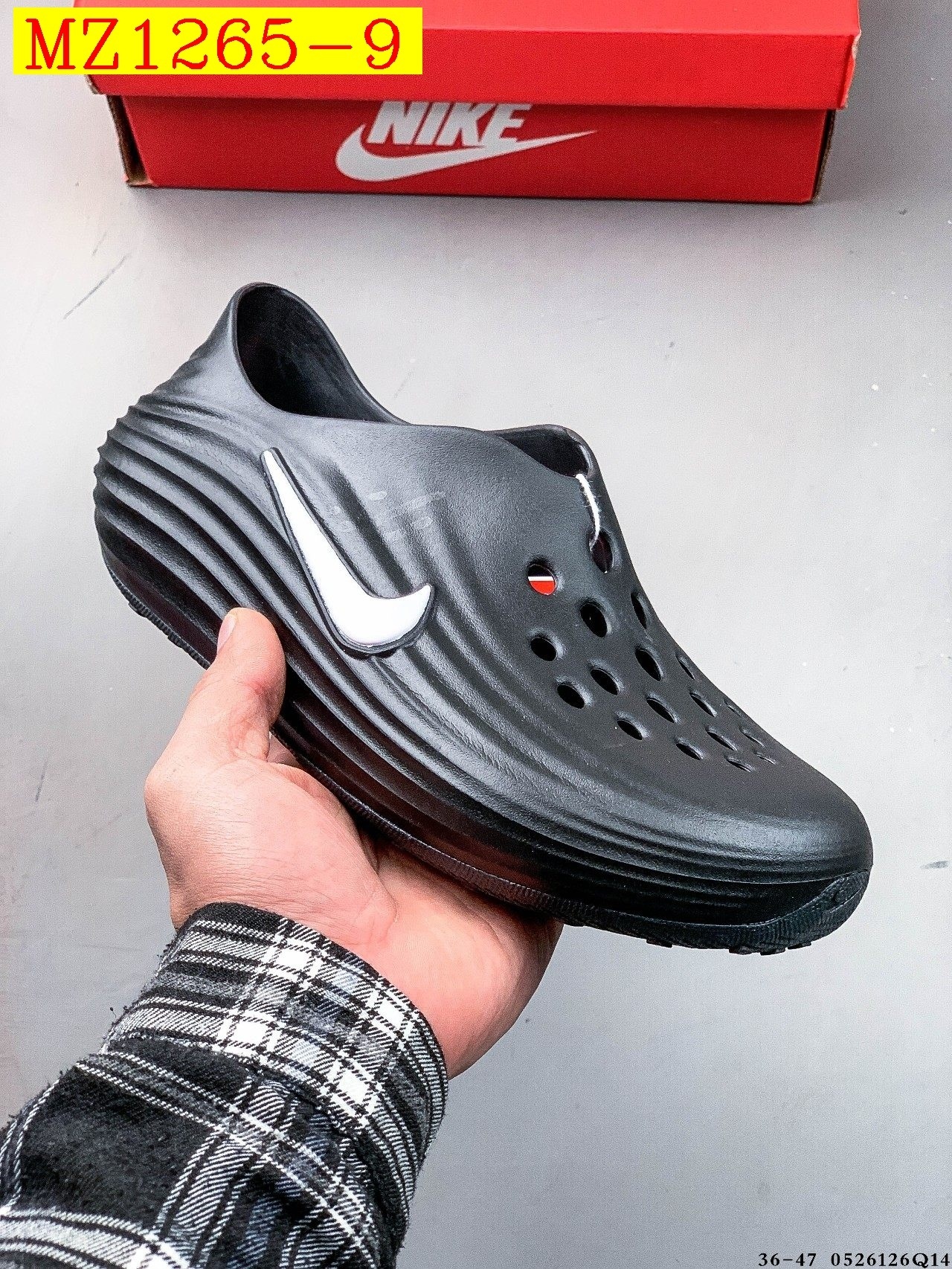 36$ Nike Reactx Rejuven8 size 36-46 711420 MZ1265 gallery