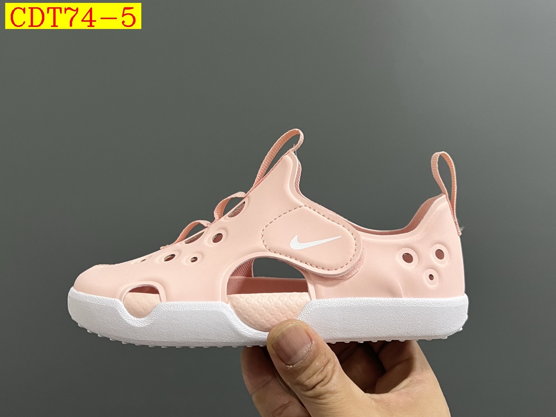 36$ Nike SUNRAY PROTECT 4 for kids size 22-35 114880 CDT74 gallery