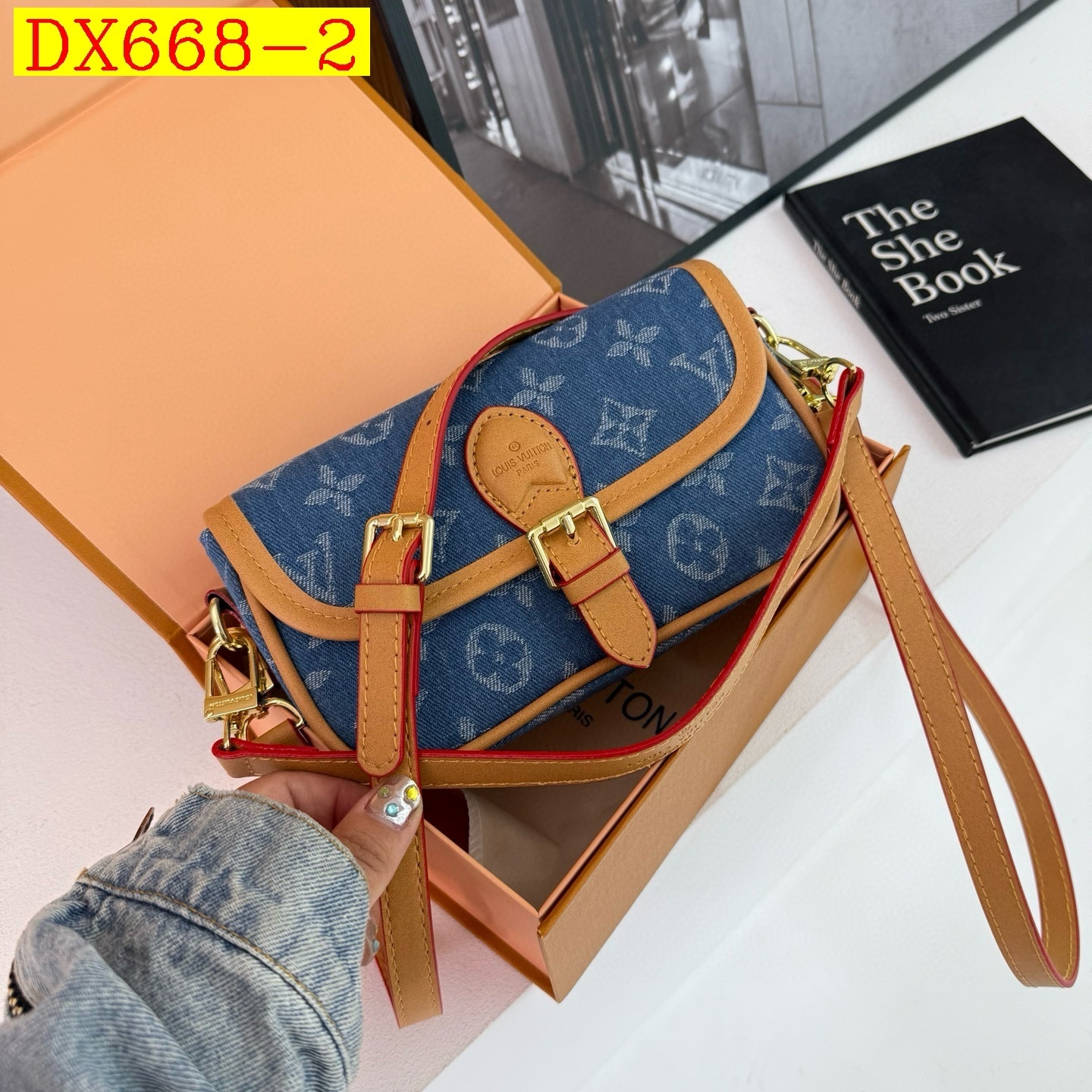 36$ dh LV 8003 Shoulder bag size 19X12X6 cm 91854023562 DX668 gallery