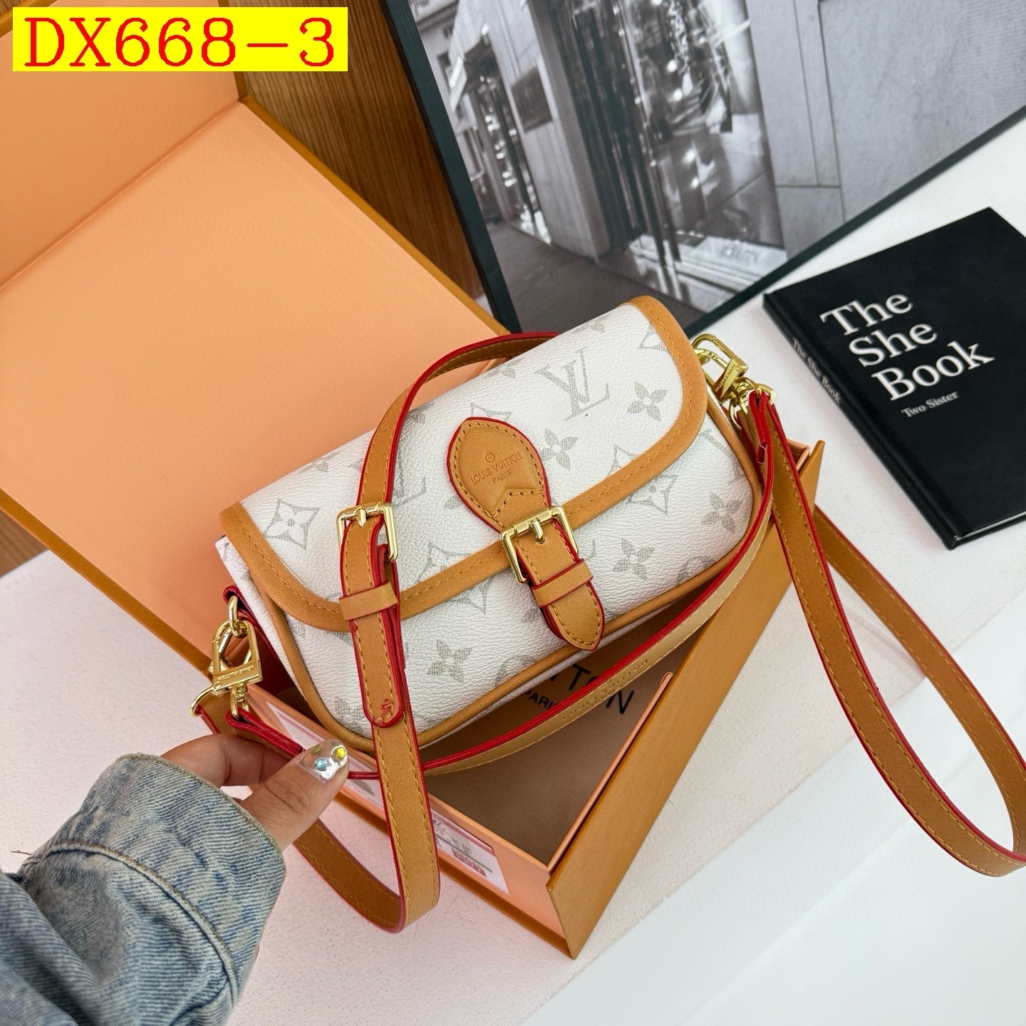 36$ dh LV 8003 Shoulder bag size 19X12X6 cm 91854023562 DX668 gallery