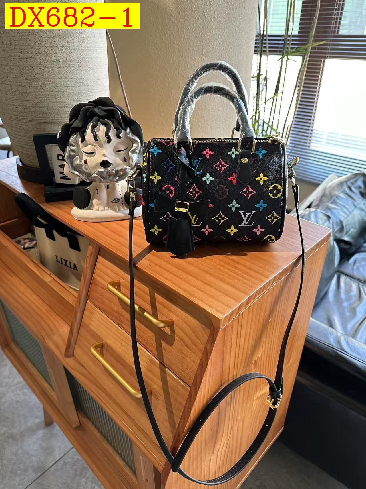 36$ dh Lv pu Shoulder bag size 20X15cm 71459623561 DX682 gallery