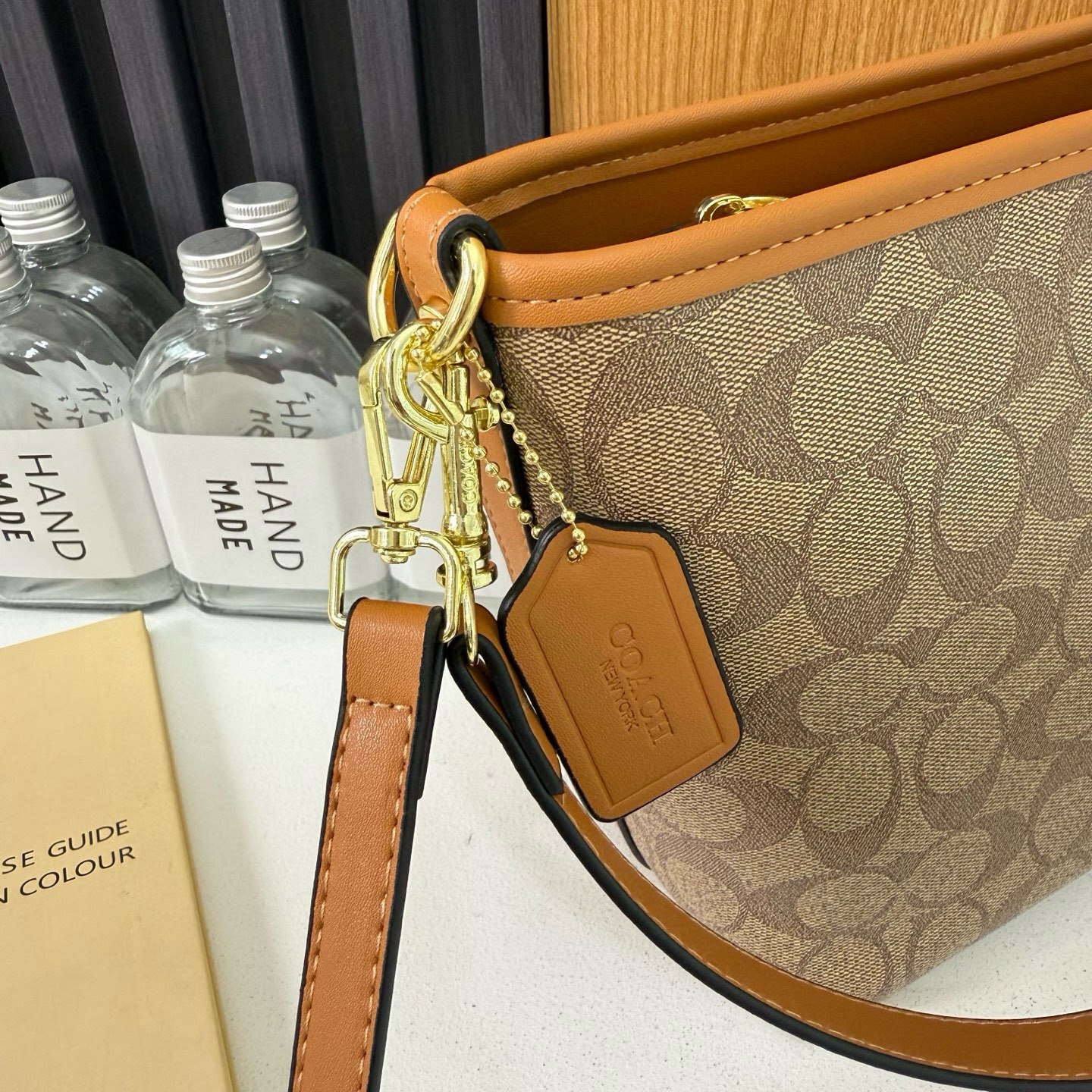 36$ dh coach 98016 city pu Shoulder bag size 27x20x12 cm 91854623564 DX652 gallery