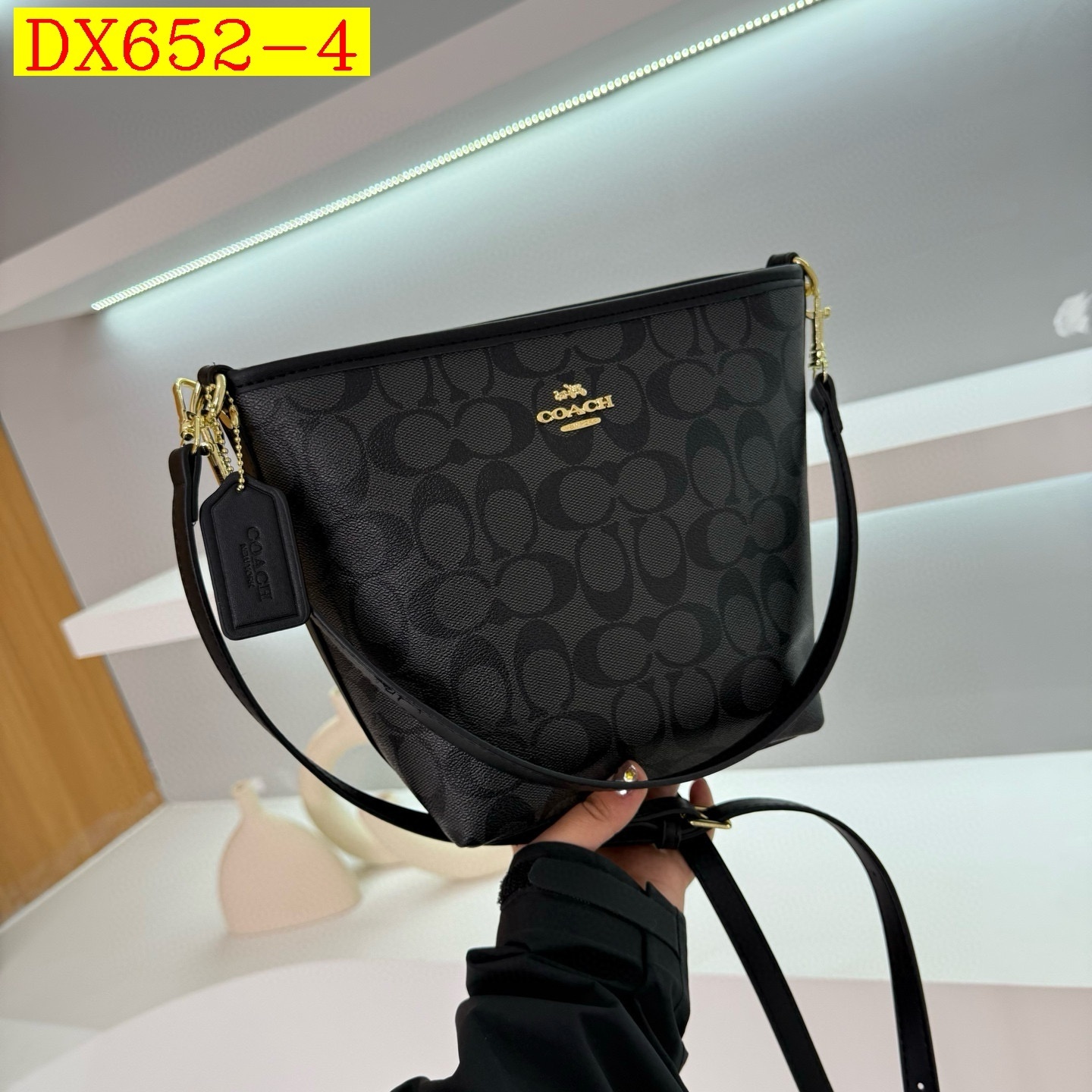 36$ dh coach 98016 city pu Shoulder bag size 27x20x12 cm 91854623564 DX652 gallery