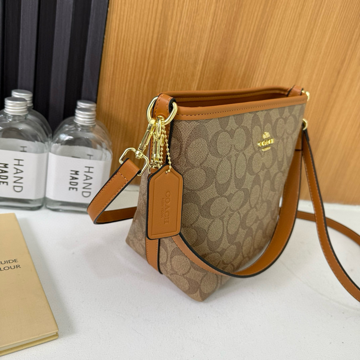 36$ dh coach 98016 city pu Shoulder bag size 27x20x12 cm 91854623564 DX652 gallery