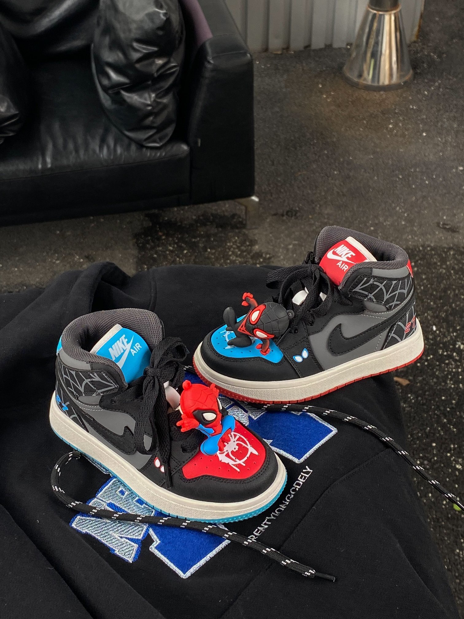 37$ JORDAN 520 for kids size 26-36 811780 CDT136 gallery