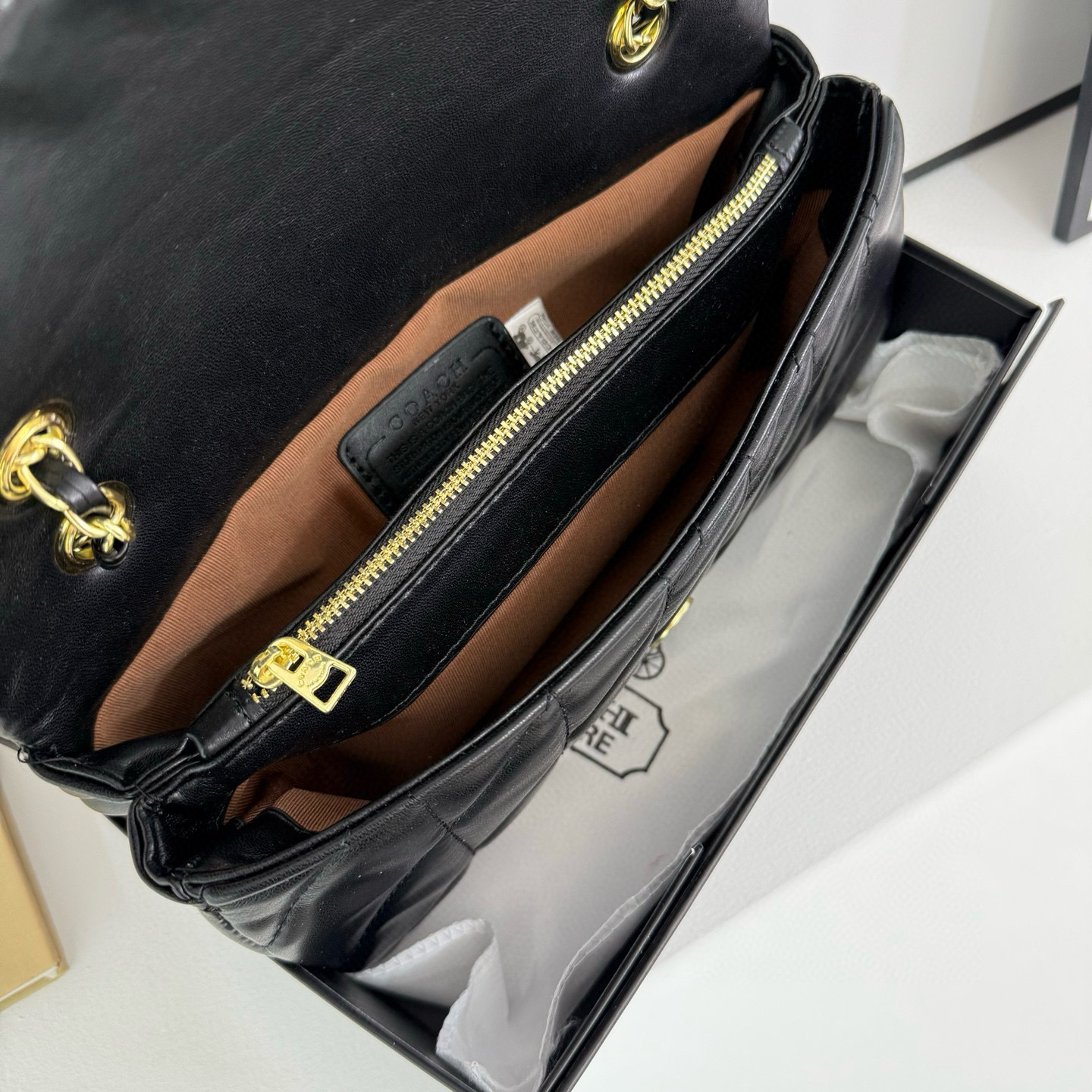 37$ coach pu Shoulder bag size 26X14X8cm 815546 DX702 gallery