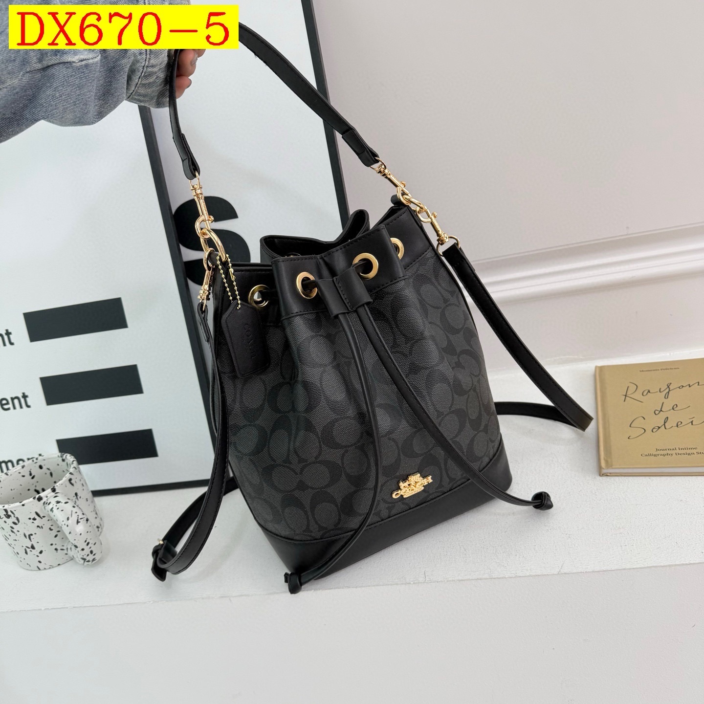 37$ dh COACH 7705 Shoulder bag size 32x27x15 cm 71452623670 DX670 gallery