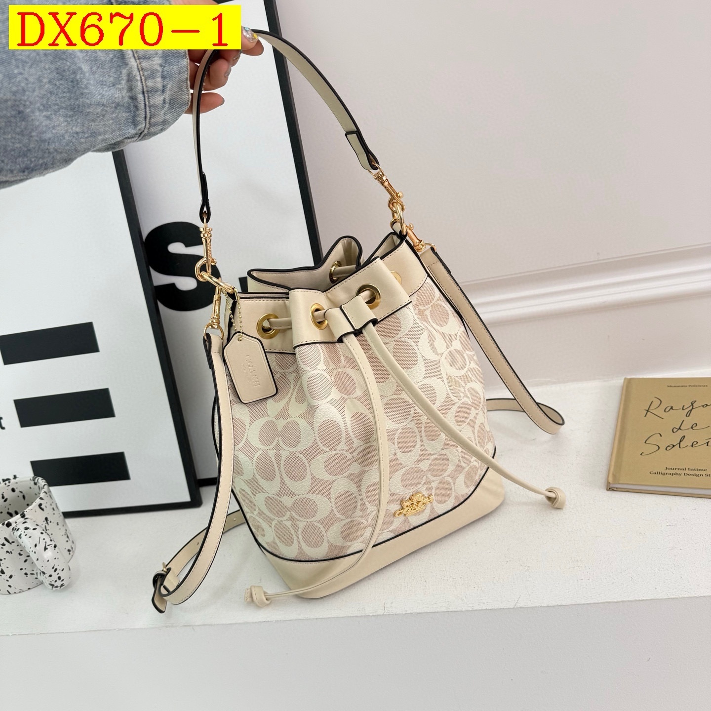 37$ dh COACH 7705 Shoulder bag size 32x27x15 cm 71452623670 DX670 gallery