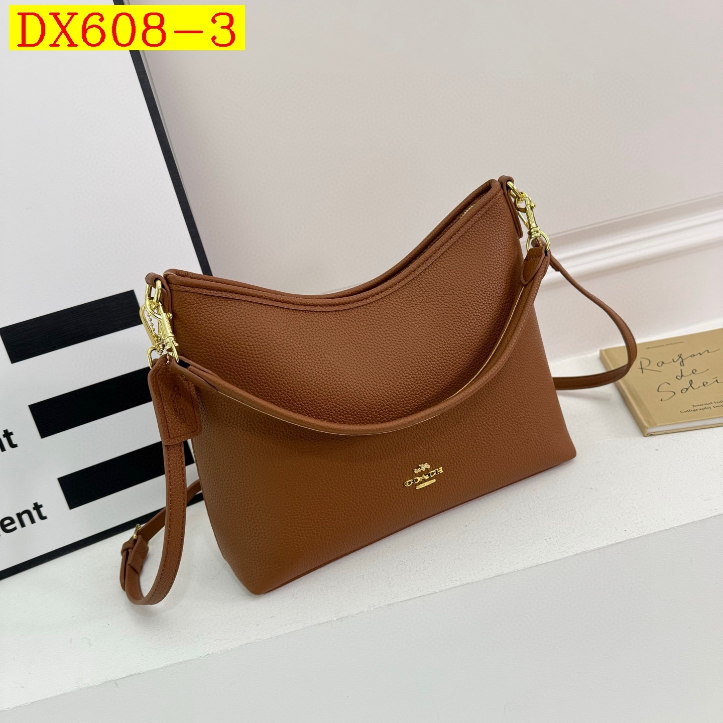 37$ dh COACH 98010 Shoulder bag size 33X25X11 CM 91457623577 DX608 gallery
