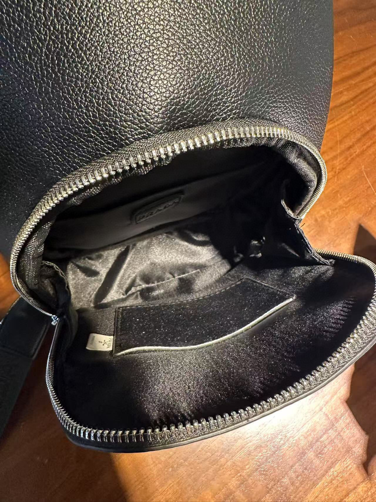 37$ dh LV 99813 Backpack bag pu size 20X28X6 cm 91652823578 DX694 gallery