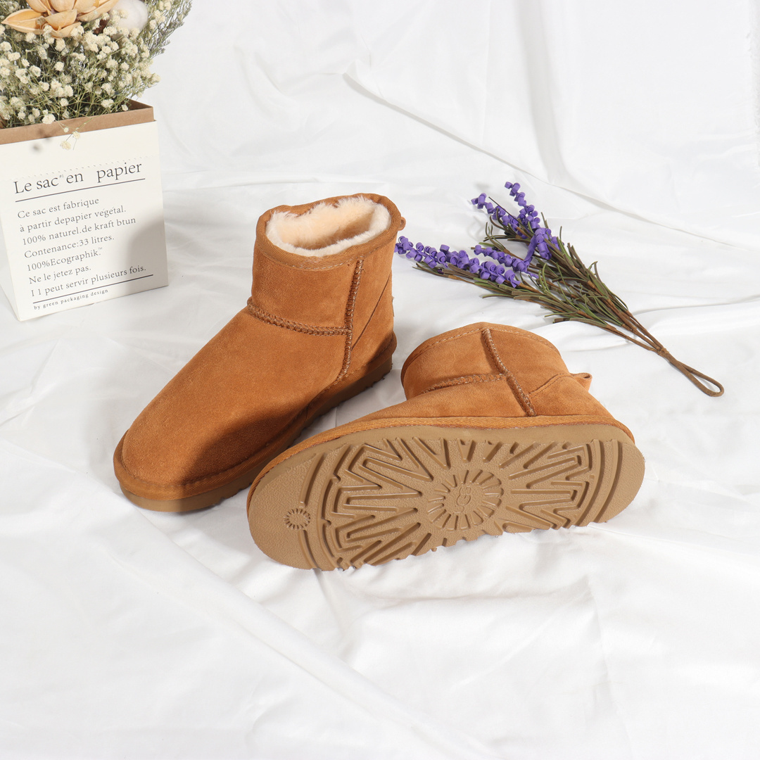 37$ new_dh UGG 5854 Artificial wool  size 34-43 11936023358 MG43 gallery