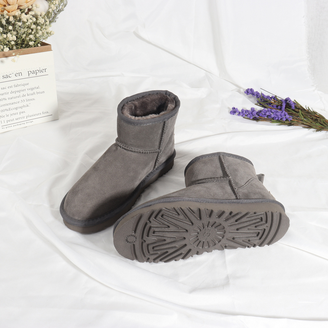 37$ new_dh UGG 5854 Artificial wool  size 34-43 11936023358 MG43 gallery