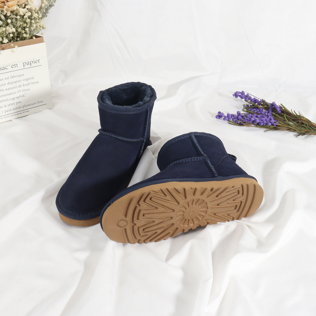 37$ new_dh UGG 5854 Artificial wool  size 34-43 11936023358 MG43 gallery