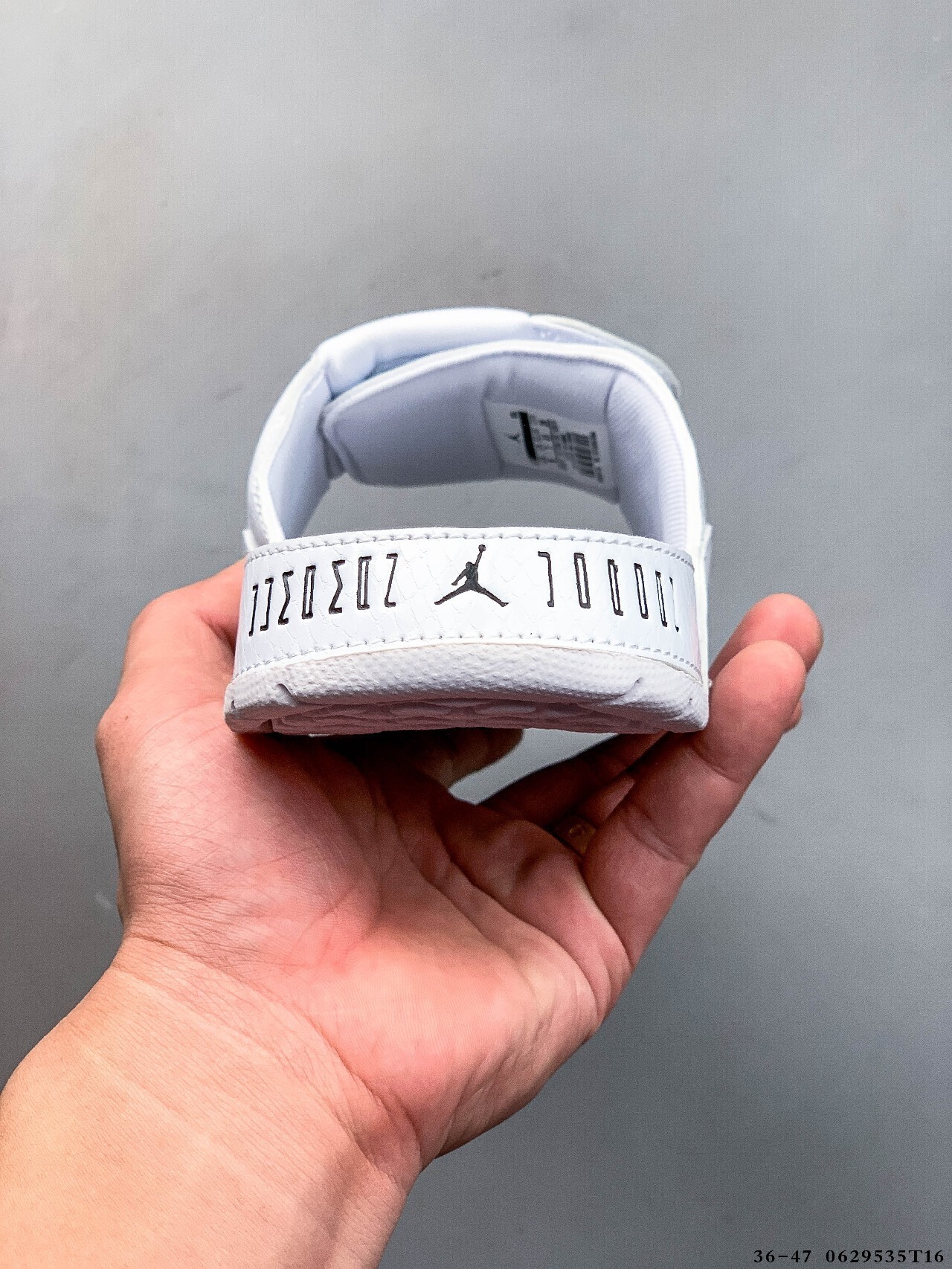 38$ AIR JORDAN HYDRO XI RETRO size 36-45 419620 QT126 gallery