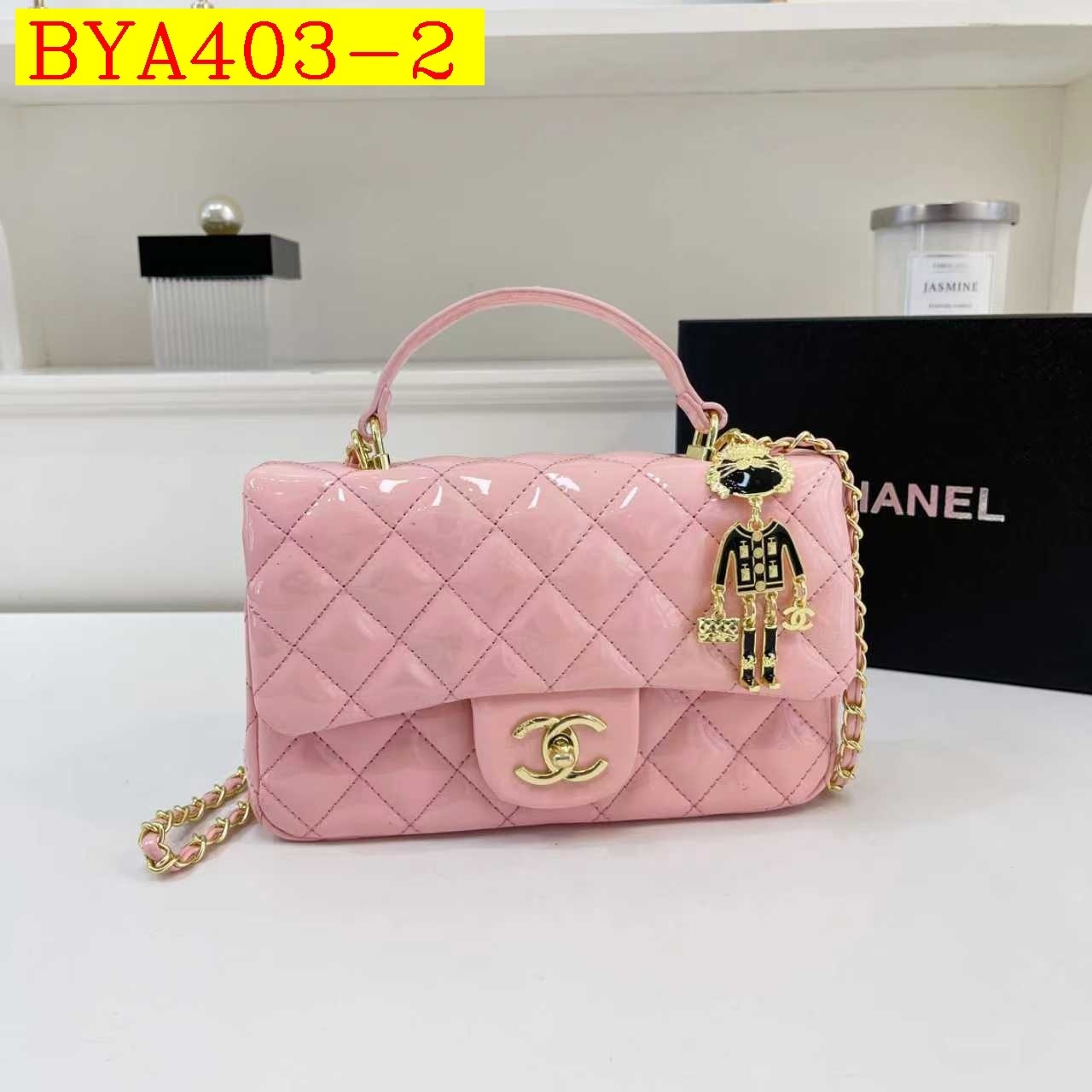 38$ Chanel Shoulder bag size 21x13x6cm 214462 BYA403 gallery