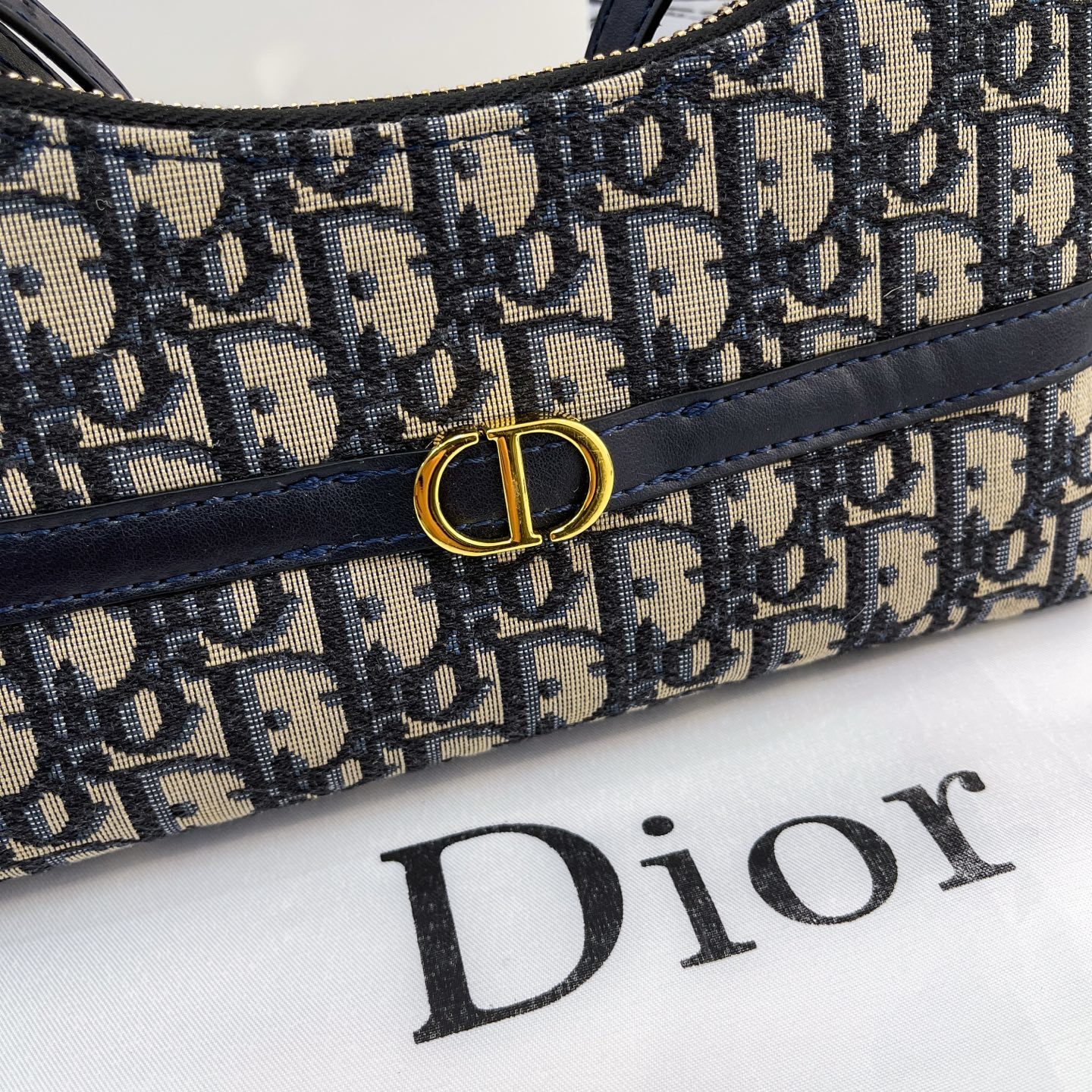 38$ Dior Shoulder bag size 24x14x6cm 517428 BYA463 gallery