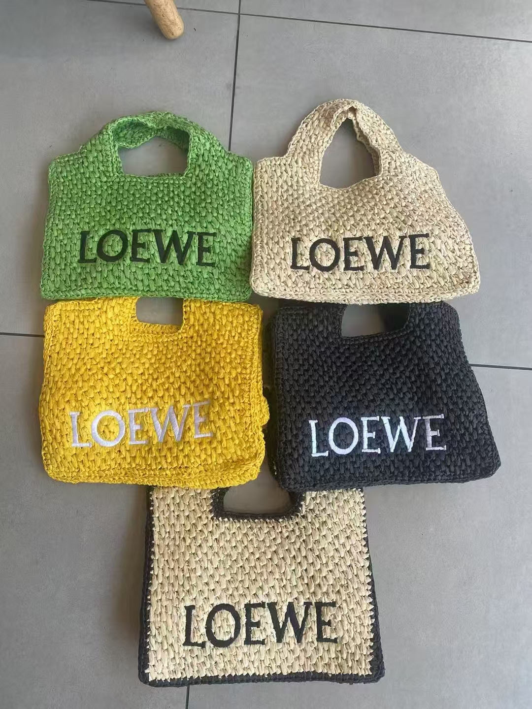 38$ LOEWE 027 Tote bag size 24X19 CM 210860 BR2162 gallery