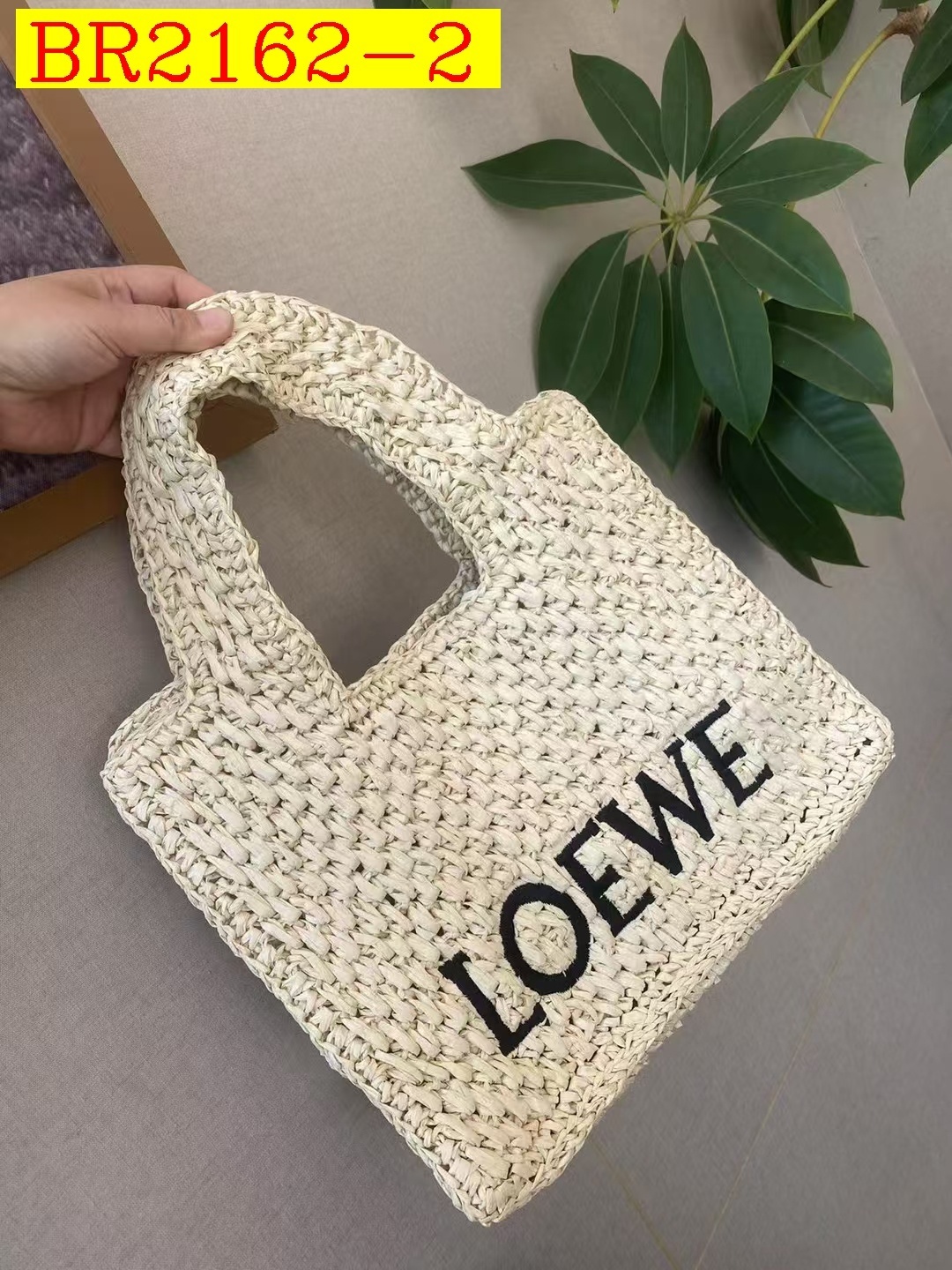 38$ LOEWE 027 Tote bag size 24X19 CM 210860 BR2162 gallery