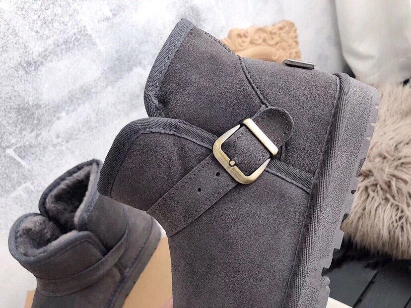 38$ UGG size 34-43 215460 MG250 gallery