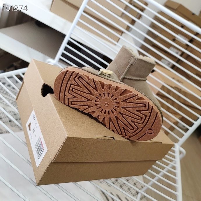 38$ UGG size 36-45 917430 SG500 gallery