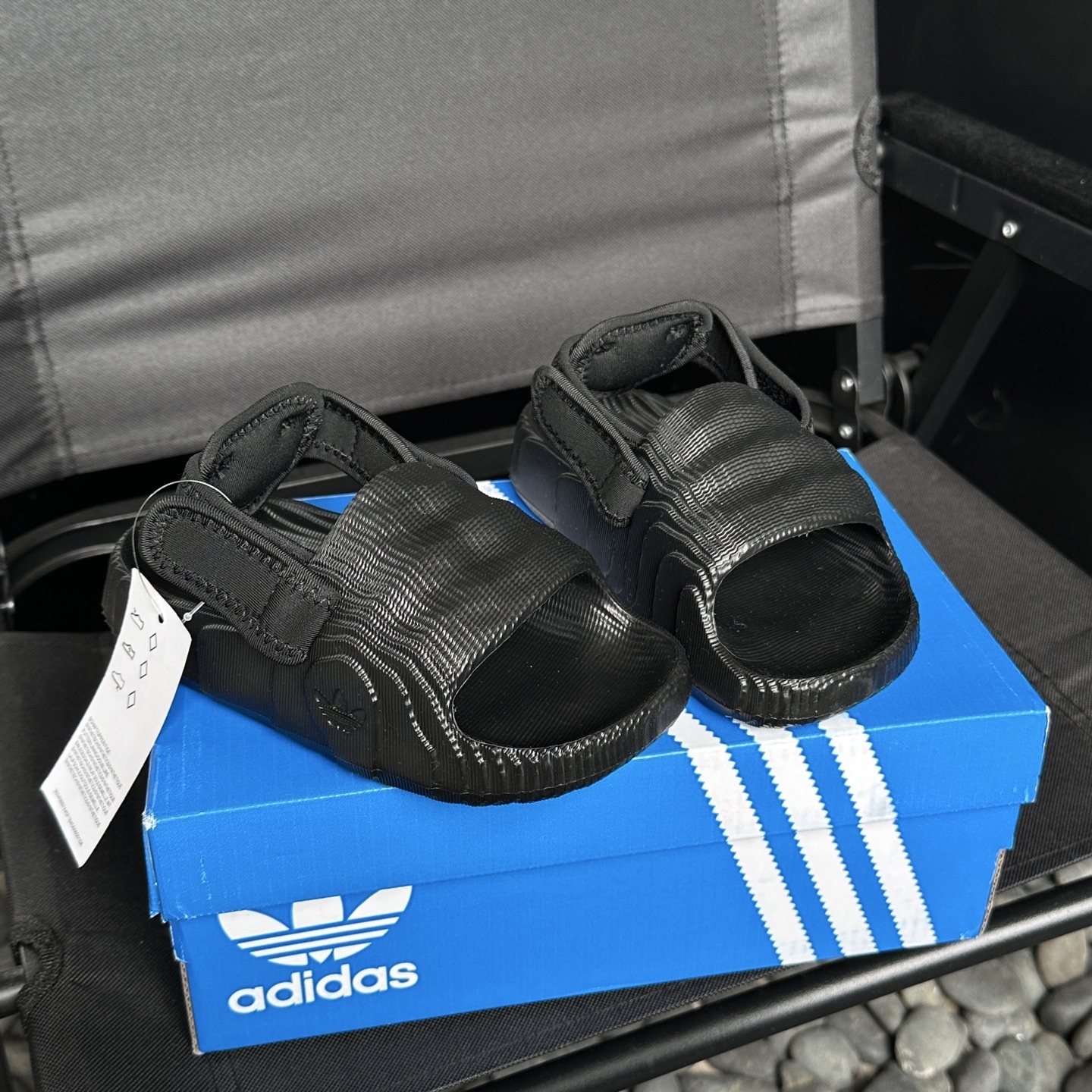 38$ adidas for kids size 25-35 311980 CDT174 gallery