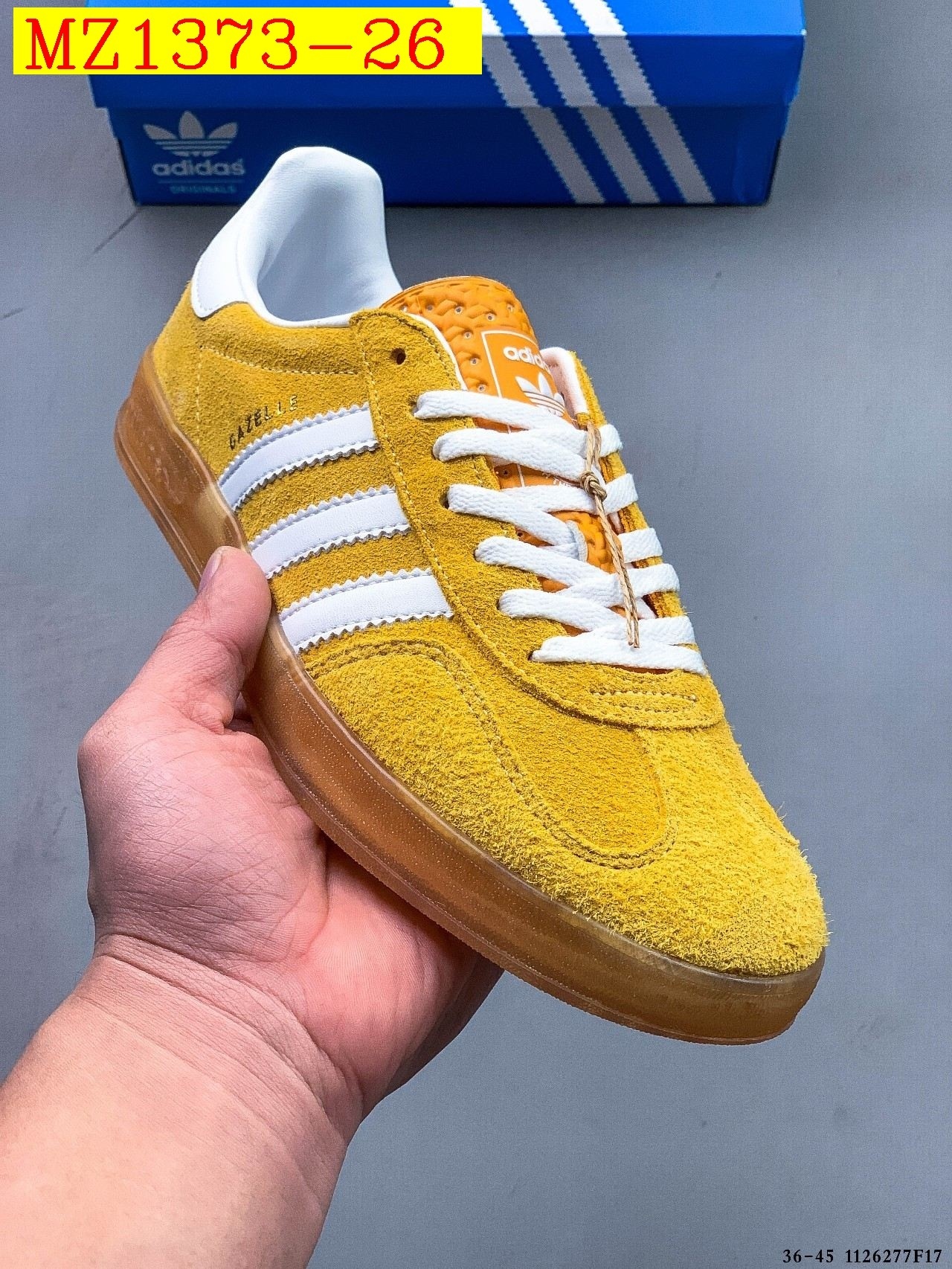 39$ Adidas Originals Gazelle size 36-45 half 614790 MZ1373 gallery