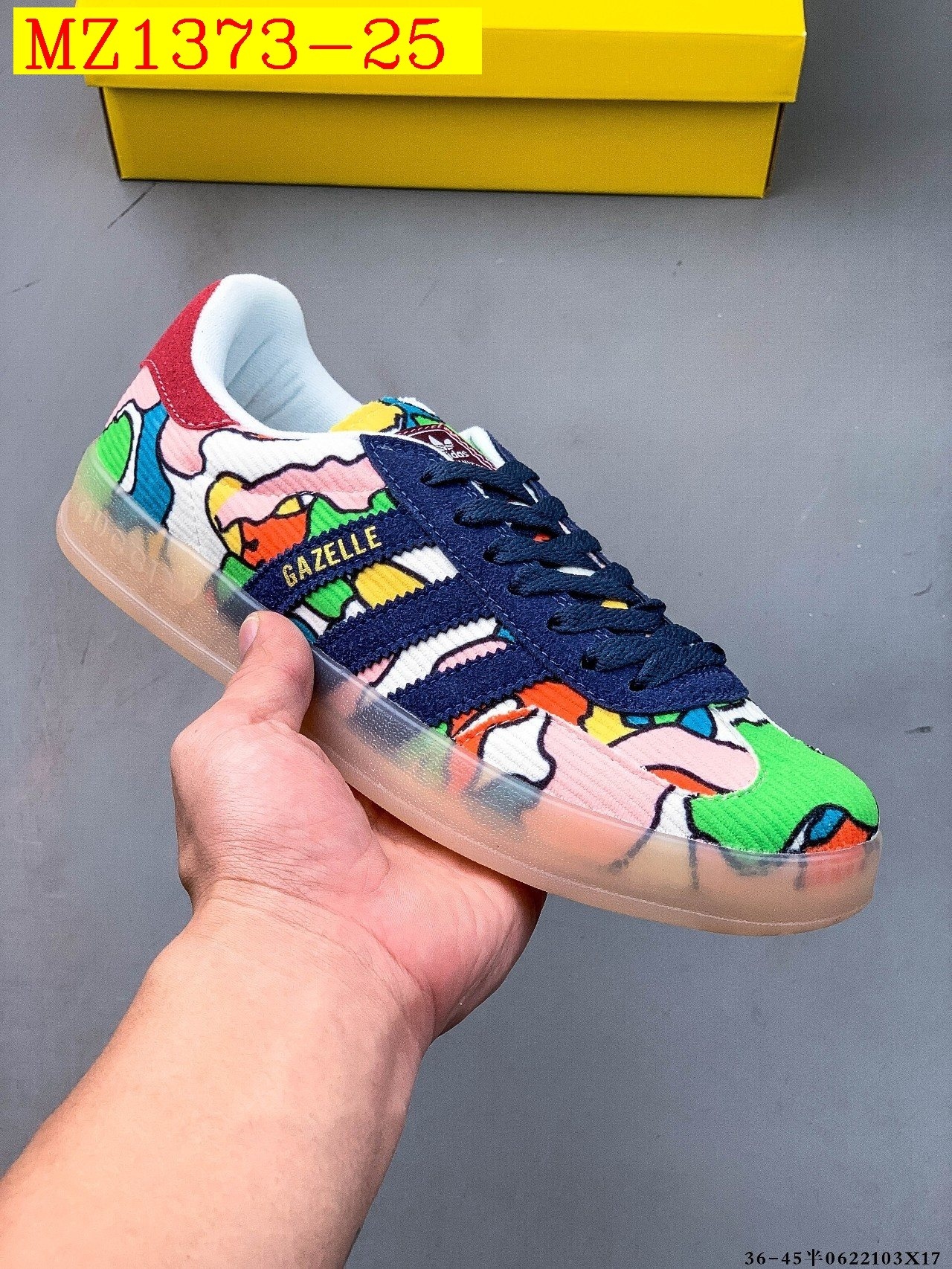 39$ Adidas Originals Gazelle size 36-45 half 614790 MZ1373 gallery