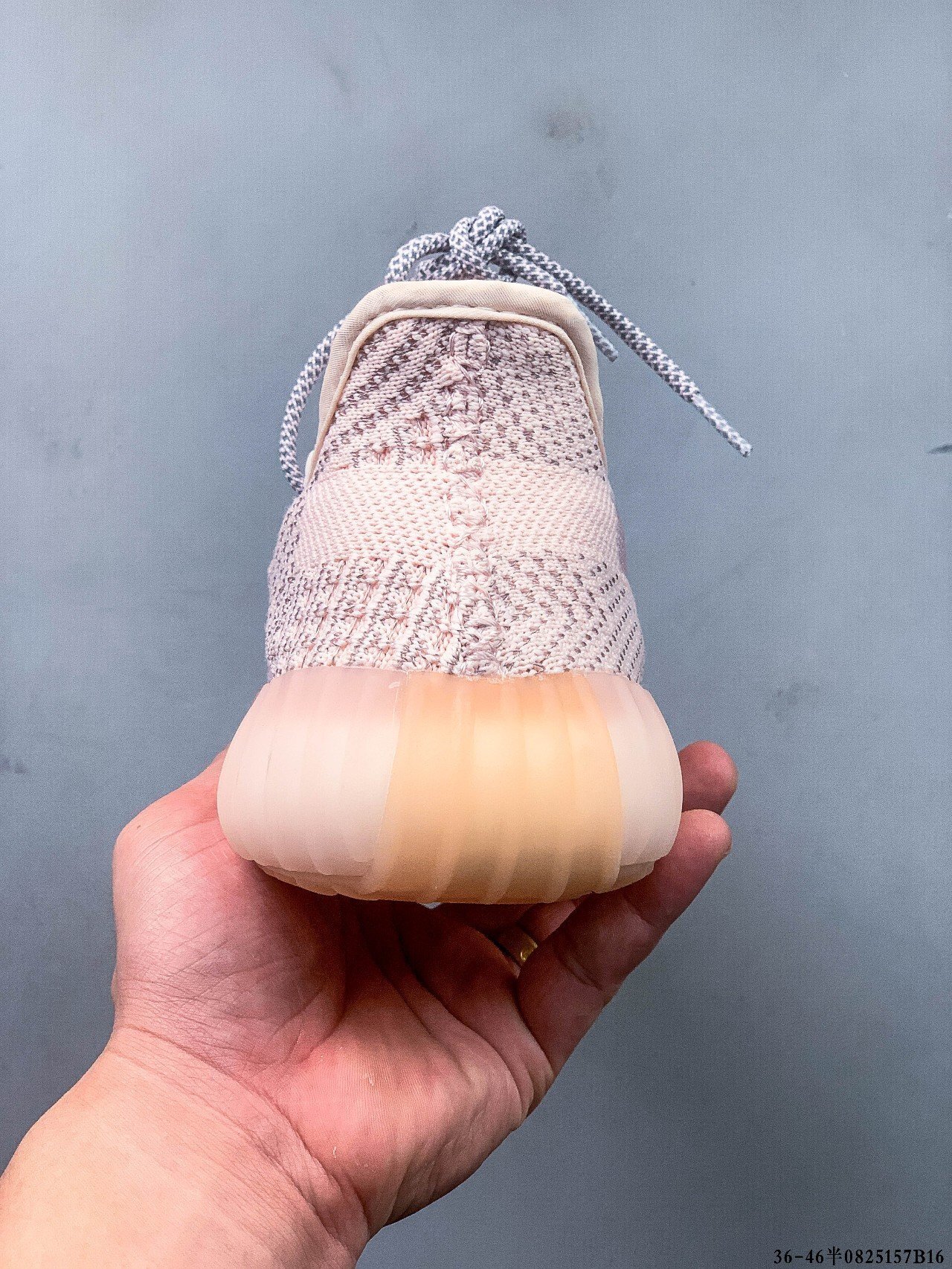 39$ Adidas YEEZY BOOST 350 V2 size 36-45 half 113620 MZ1443 gallery